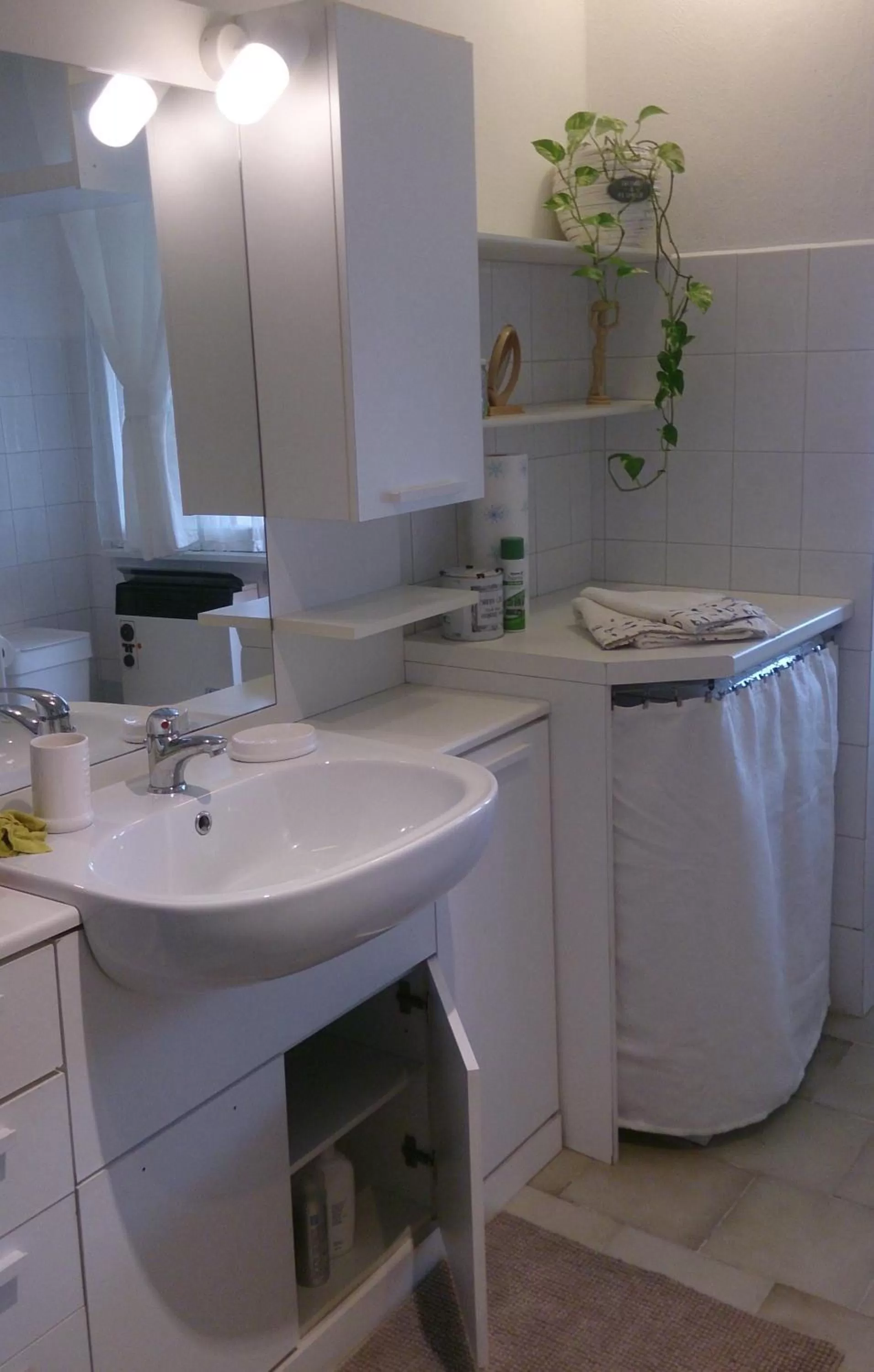 Bathroom in B&B Family Home