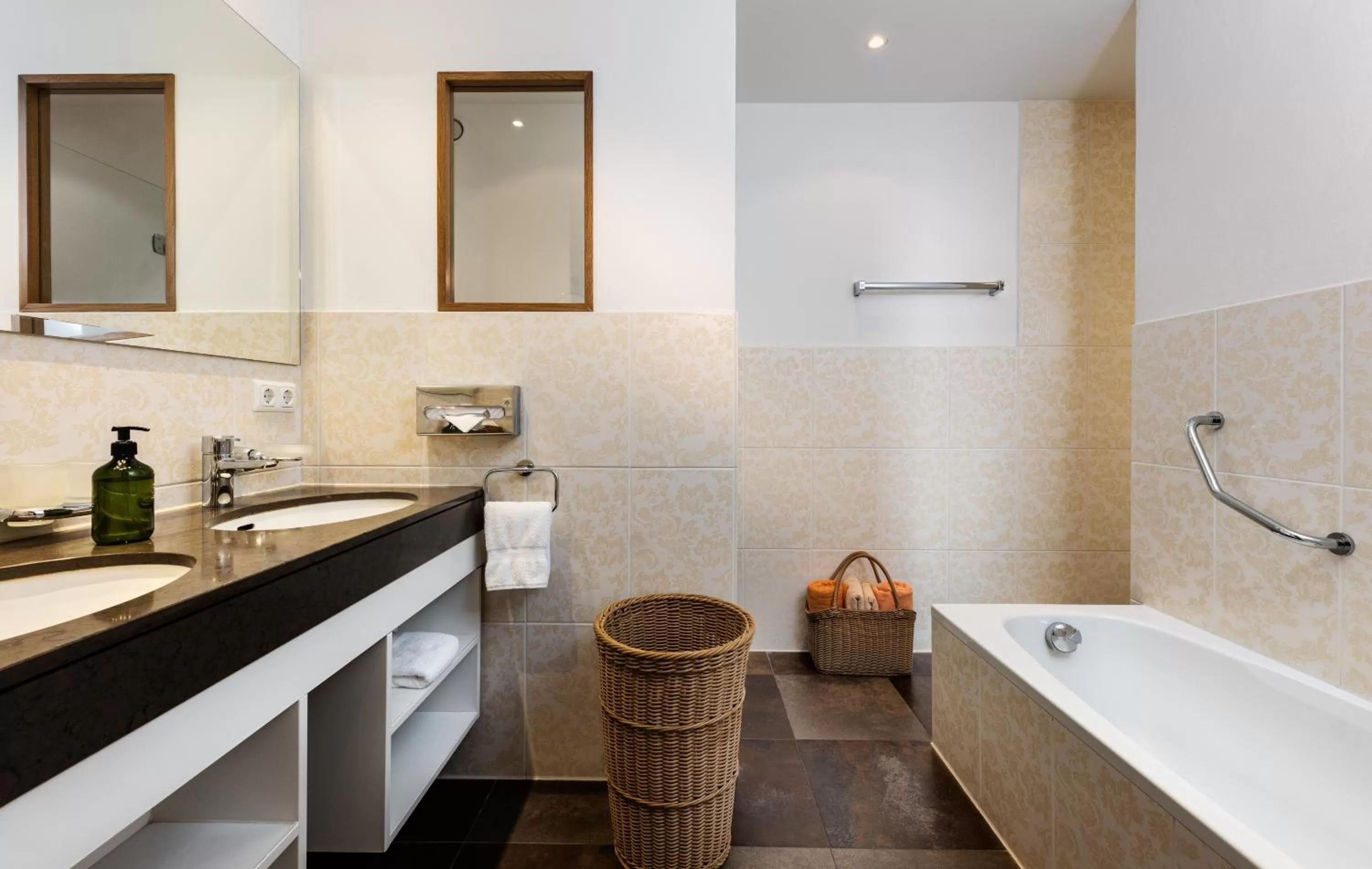 Bathroom in Romantik Hotel Jagdhaus Eiden am See