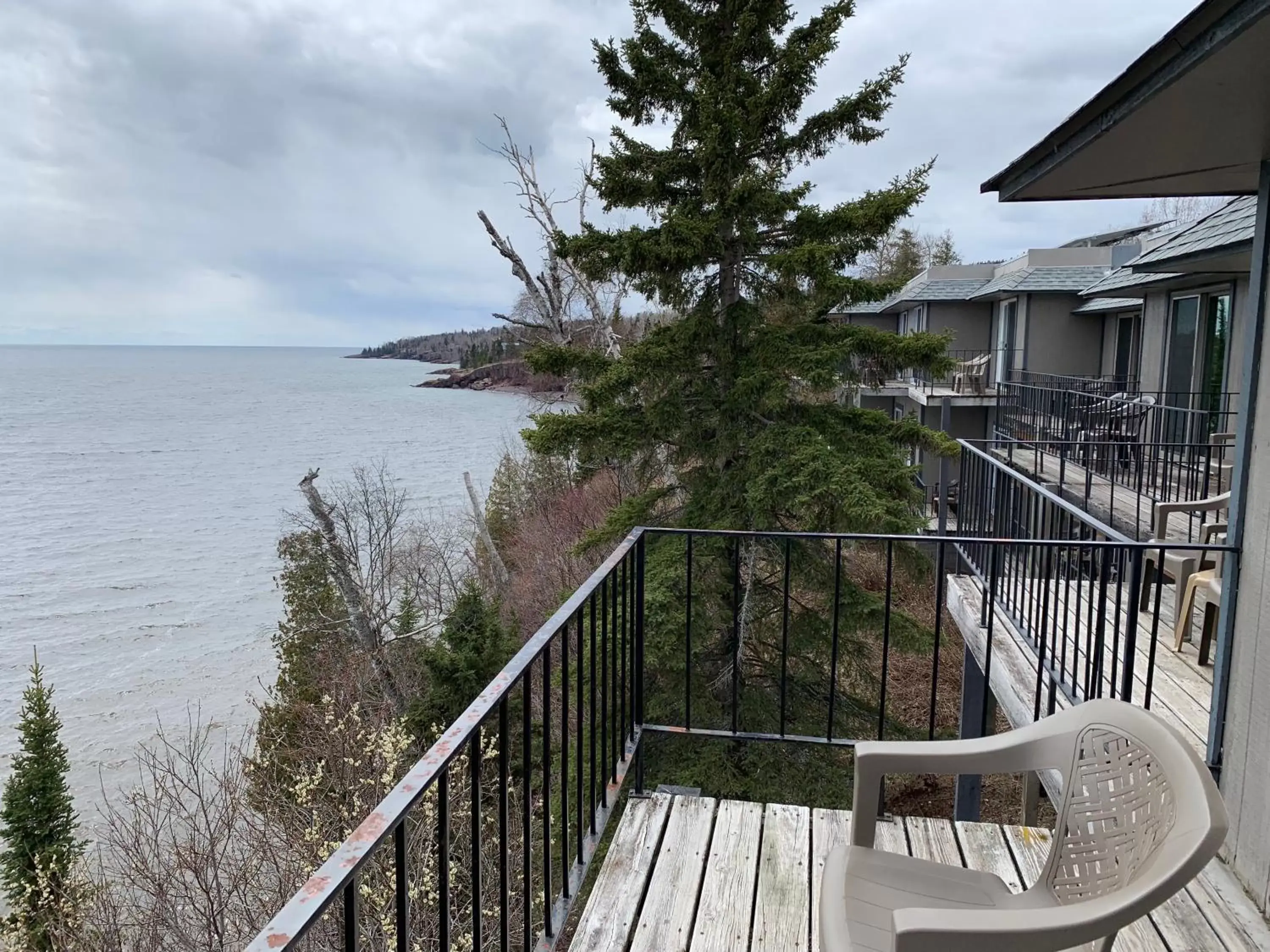 Balcony/Terrace in Cliff Dweller on Lake Superior