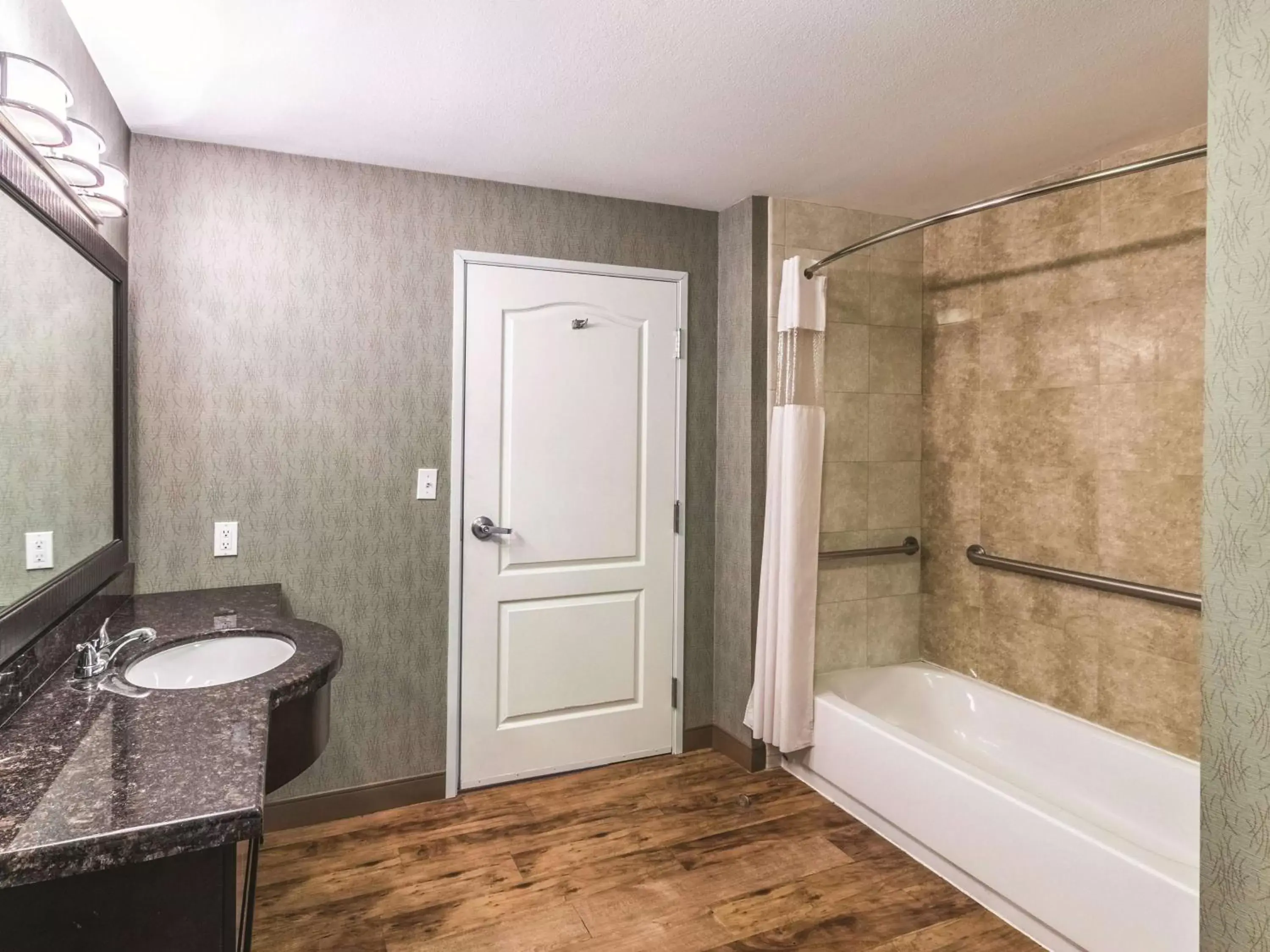 Photo of the whole room, Bathroom in La Quinta by Wyndham Fort Worth - Lake Worth