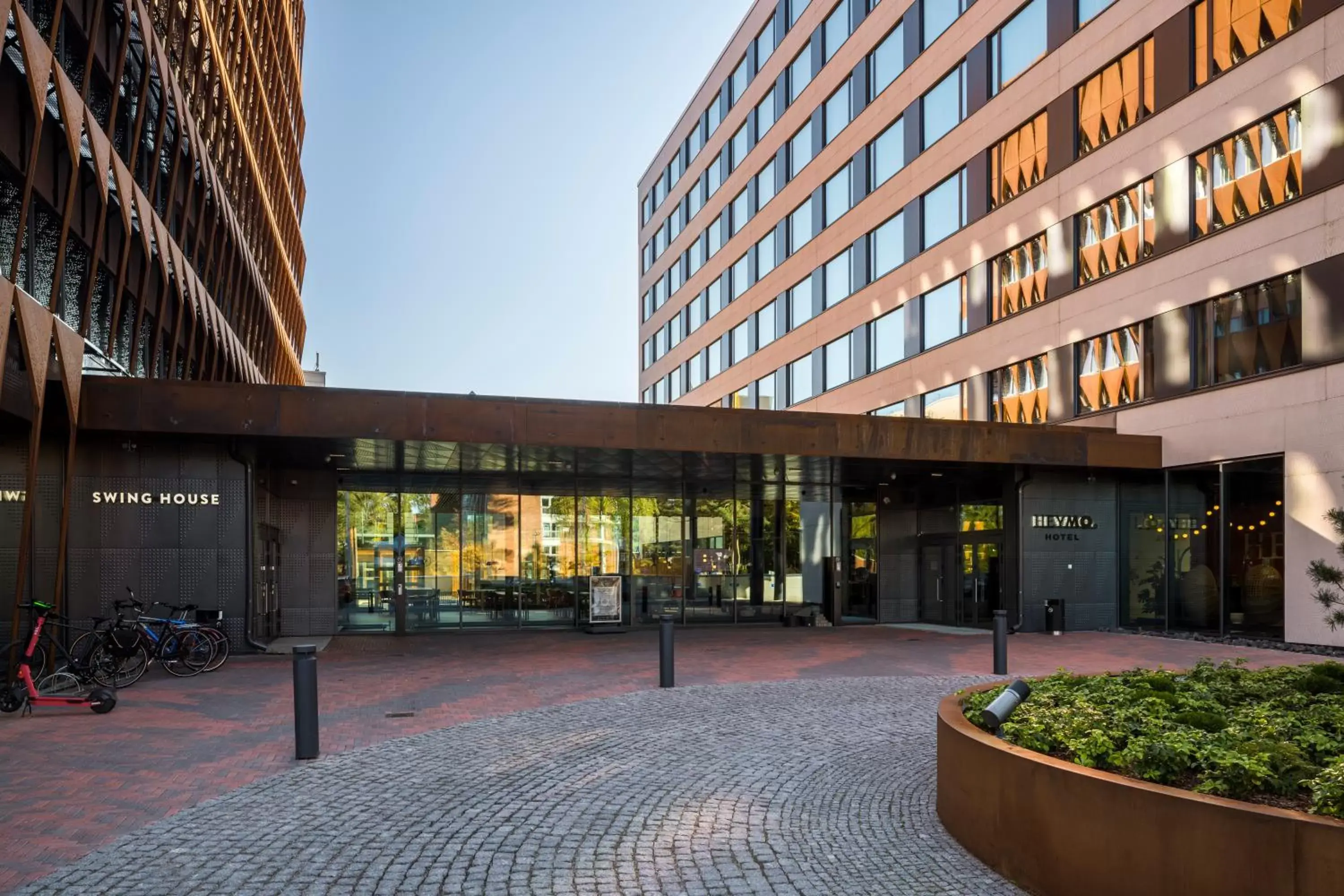 Facade/entrance in Heymo 1 by Sokos Hotels Facade/entrance in Heymo 1 by Sokos Hotels