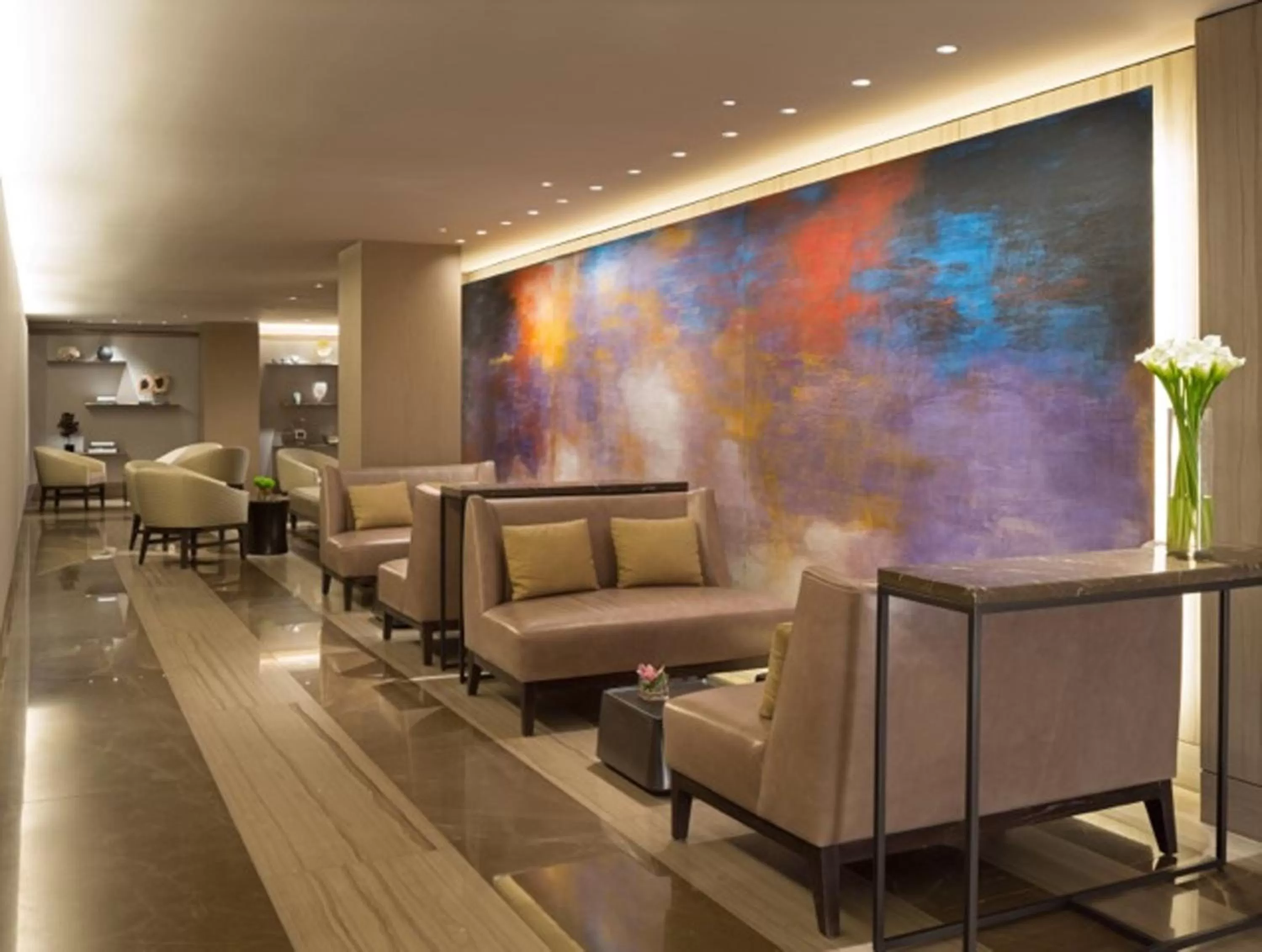 Communal lounge/ TV room in The Knickerbocker