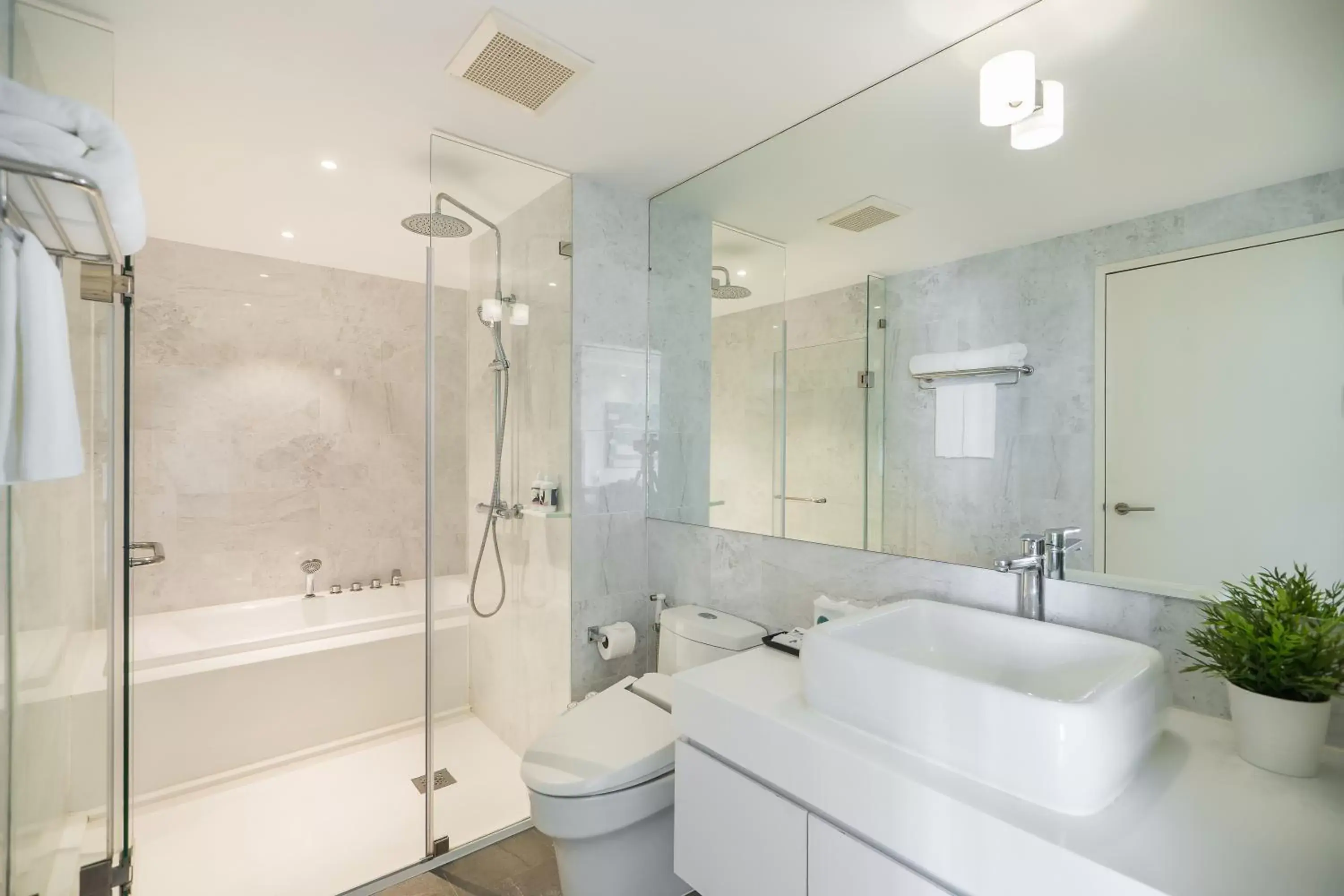 Bathroom in Arden Hotel and Residence by At Mind