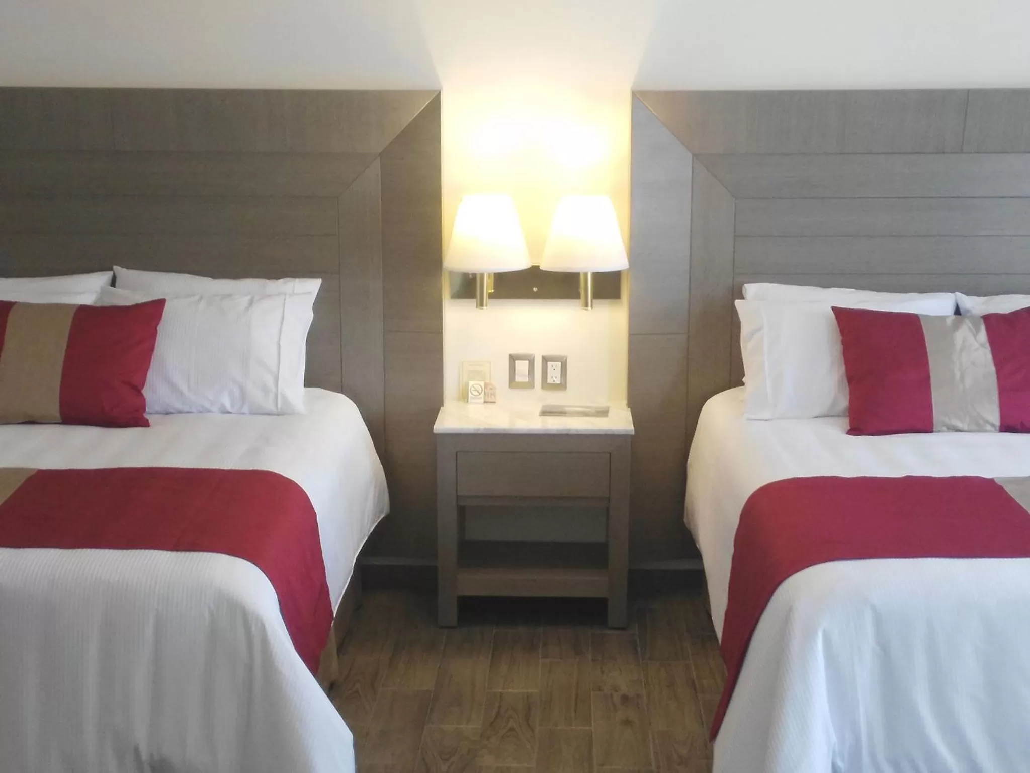 Decorative detail, Bed in Hotel Mansur Business & Leisure