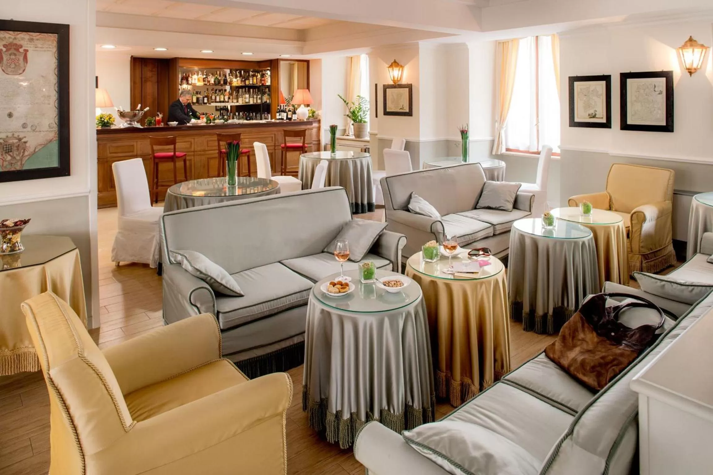 Lounge or bar in Hotel Concord