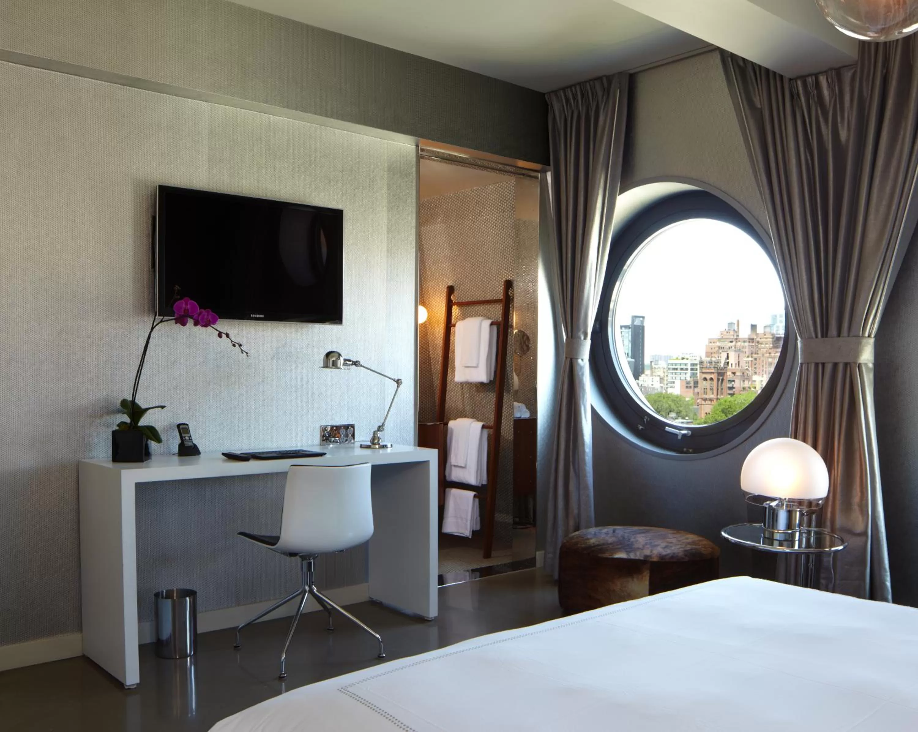 Bedroom, Bed in Dream Downtown, by Hyatt