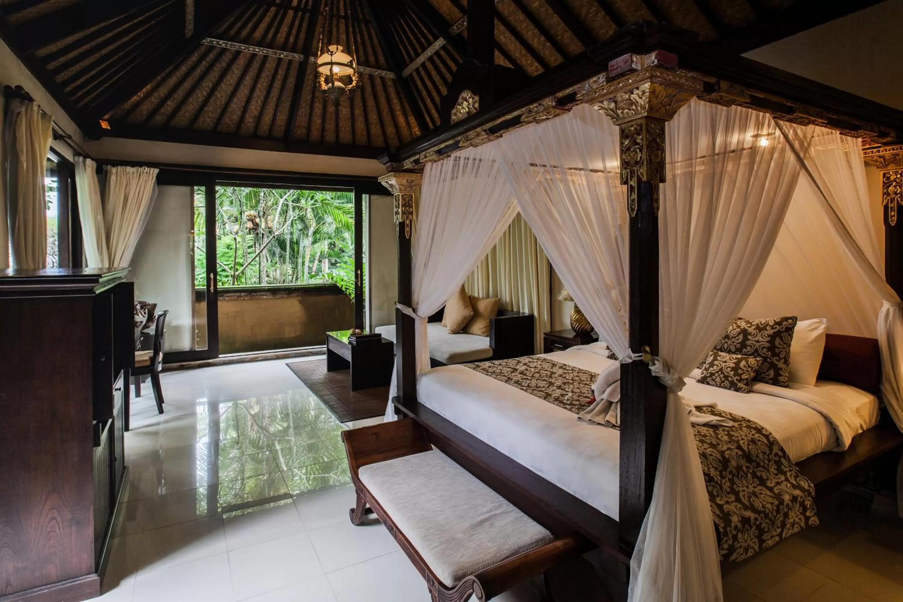 Bedroom, Bed in Bebek Tepi Sawah Restaurant & Villas