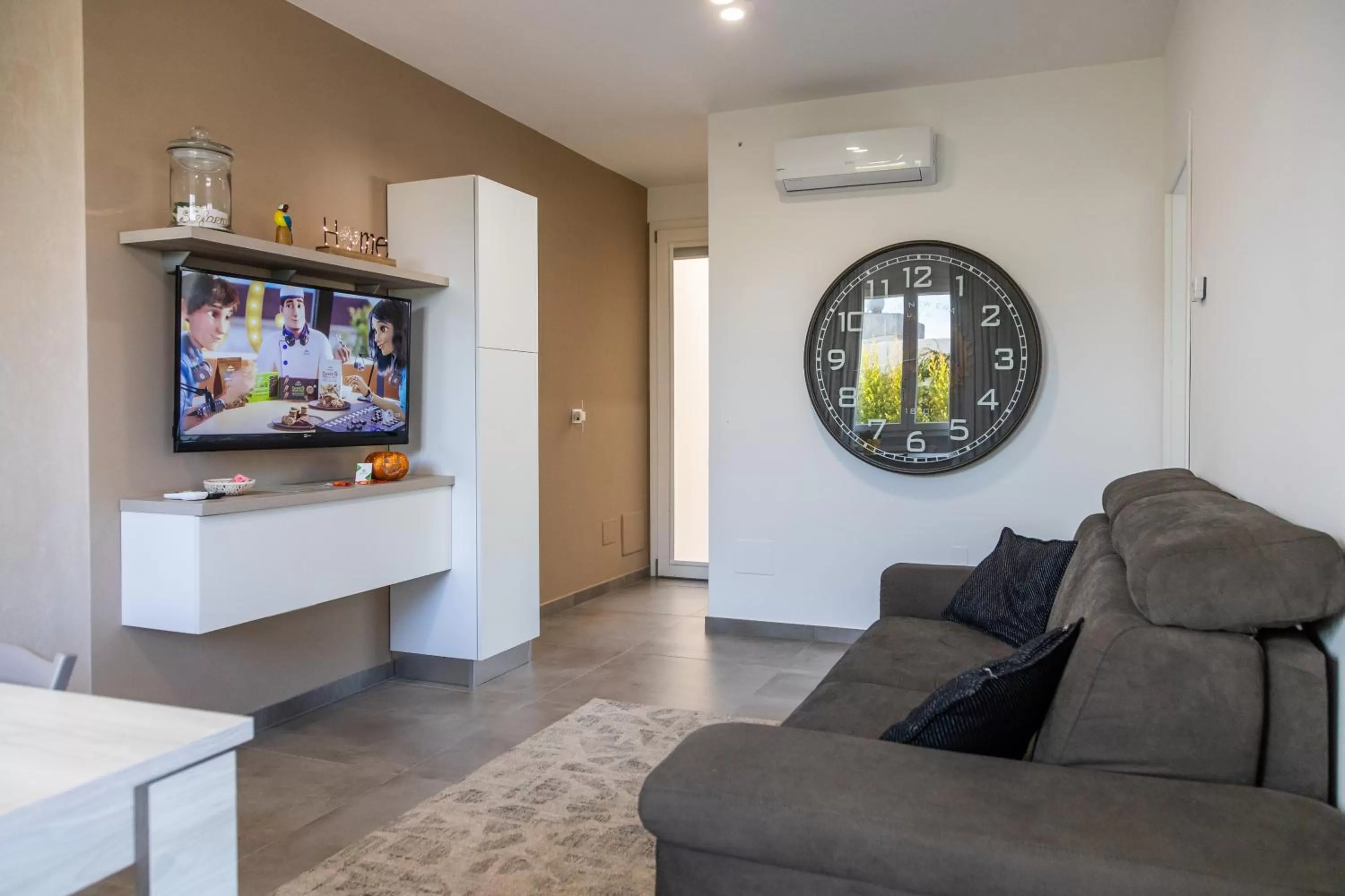 Superior King Suite in La Collina di Montegrappa - Suites with Heated Private Pool - Suites with Shared Pool