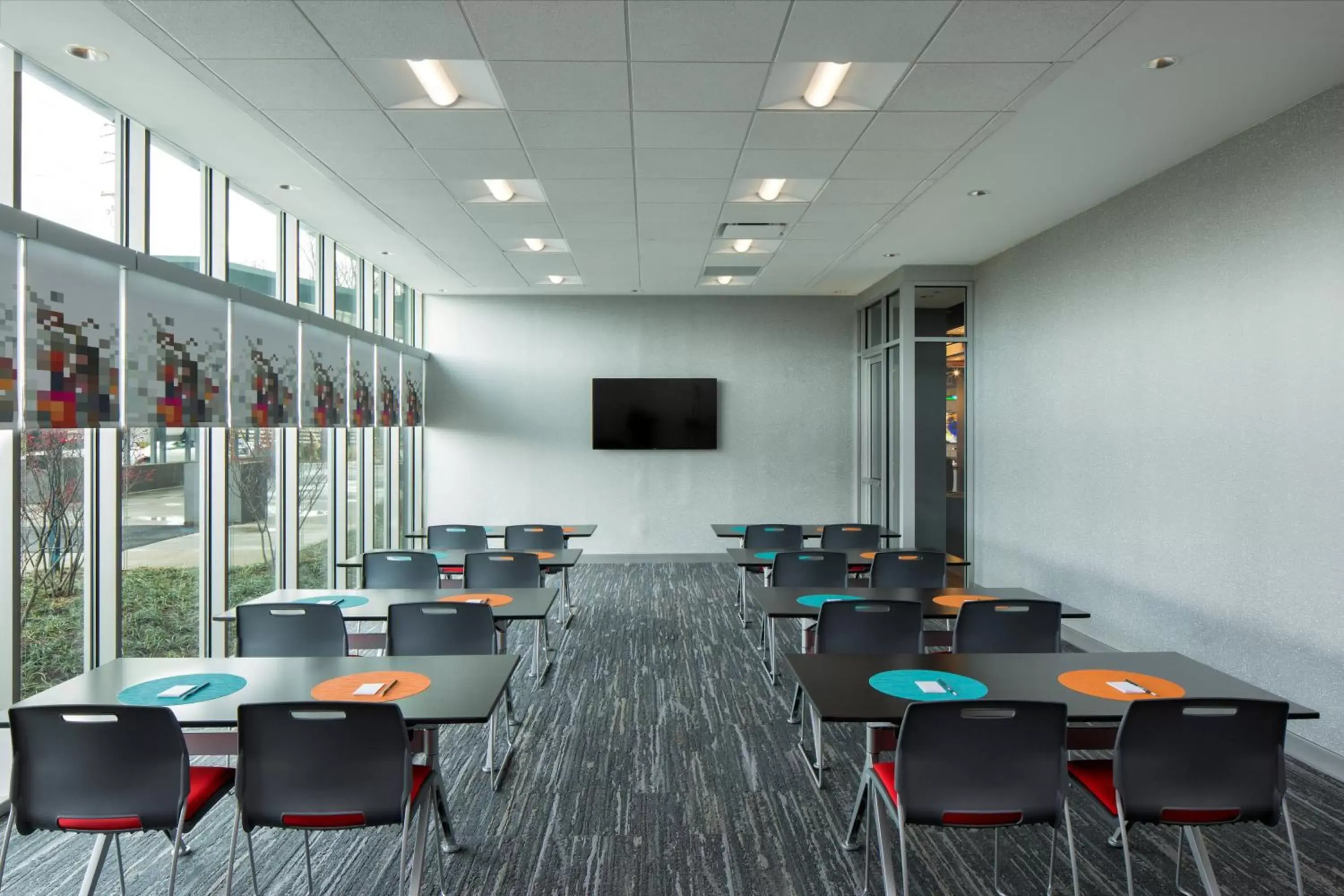 Meeting/conference room in Aloft Louisville East