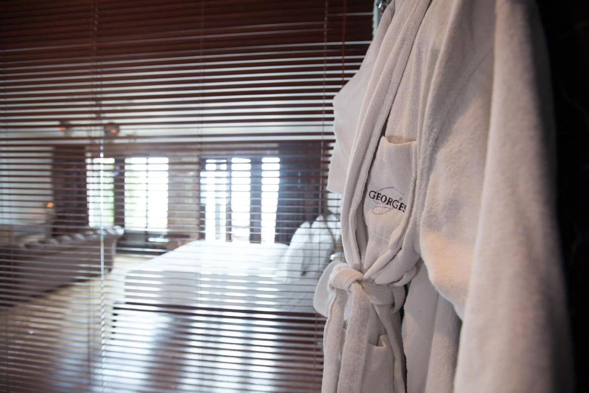 Bathroom, Bed in Georges Hotel Galata