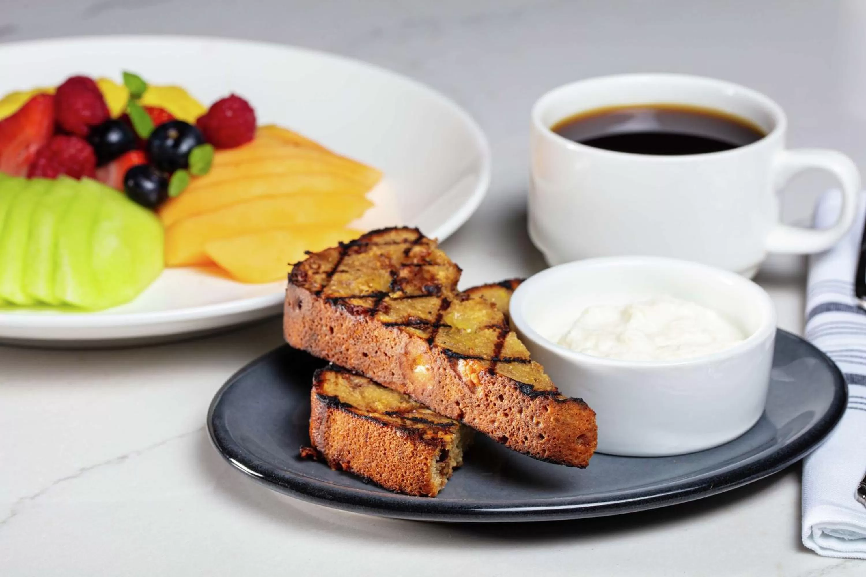 Dining area in The Higgins Hotel New Orleans, Curio Collection by Hilton