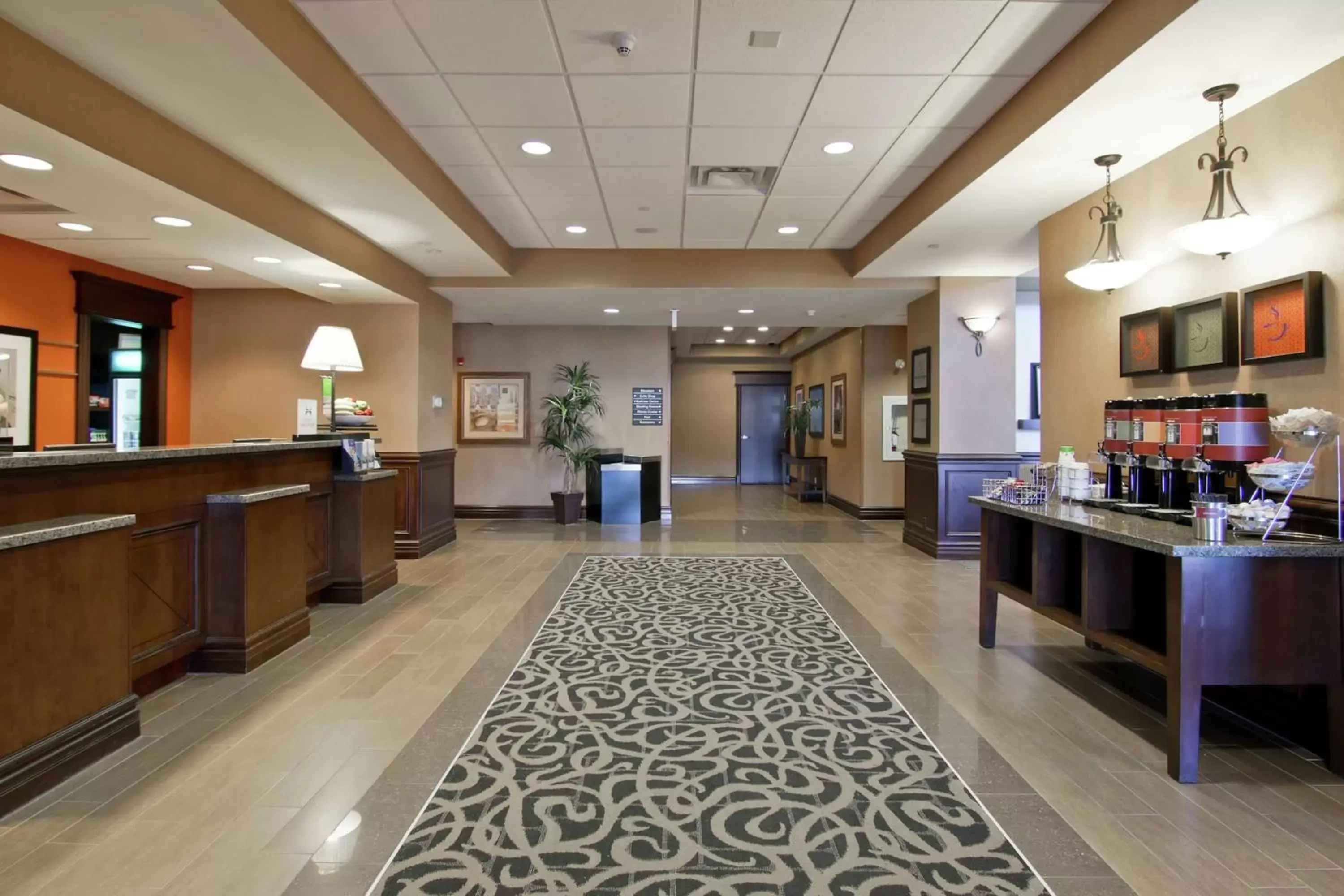 Lobby or reception in Hampton Inn by Hilton North Bay