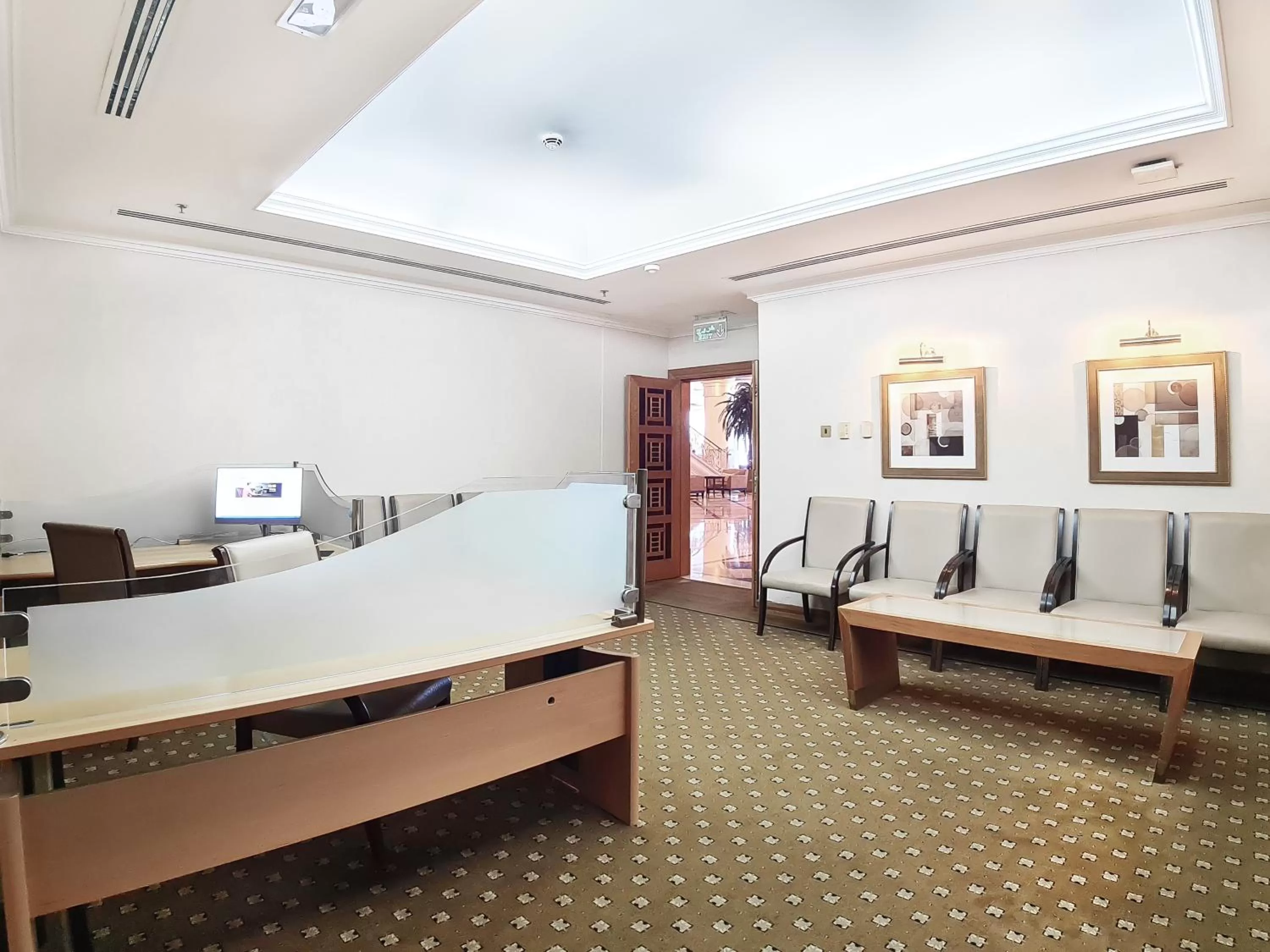 Business facilities in Corniche Hotel Sharjah