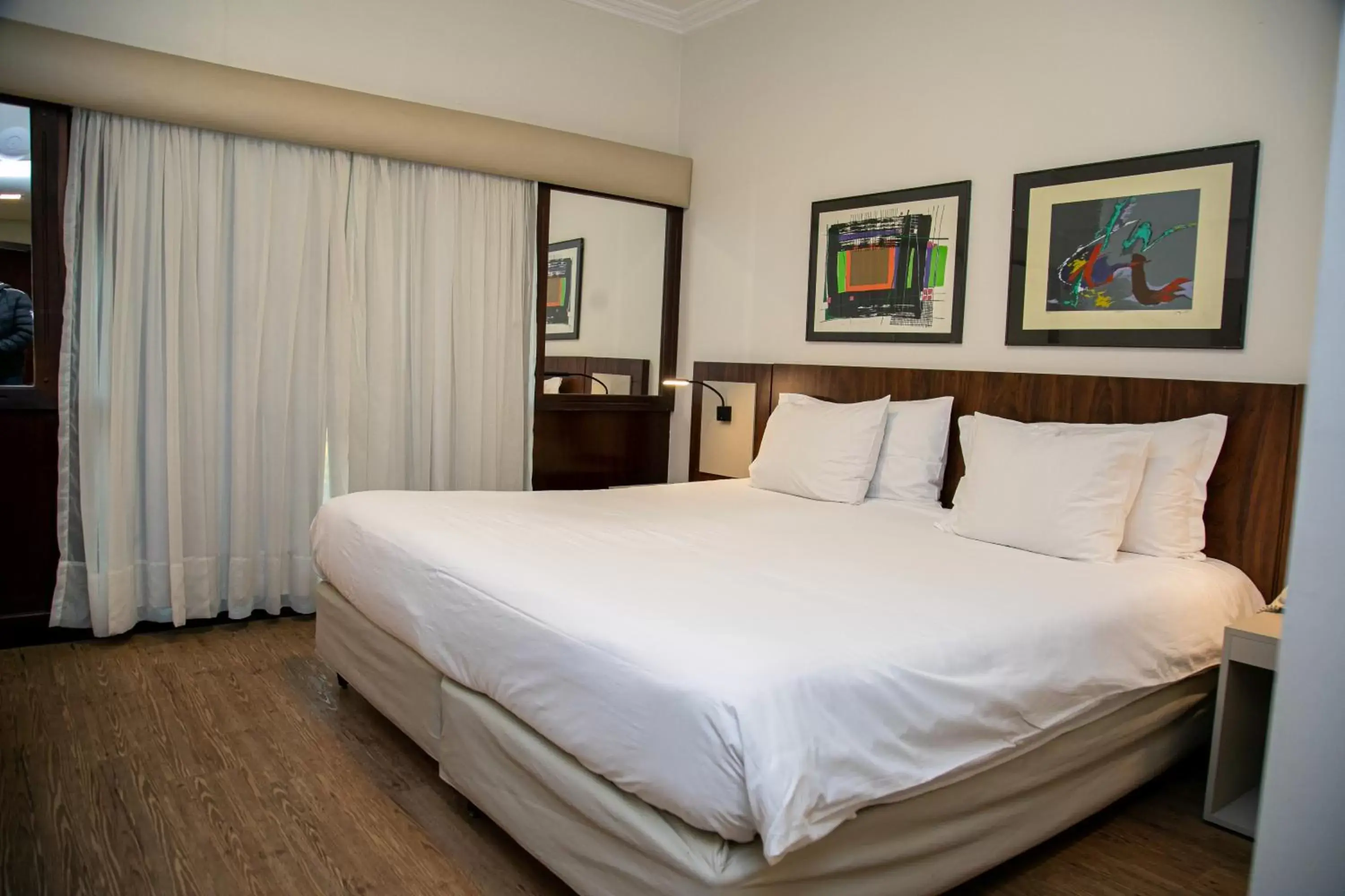 Bed in Plaza Blumenau Hotel