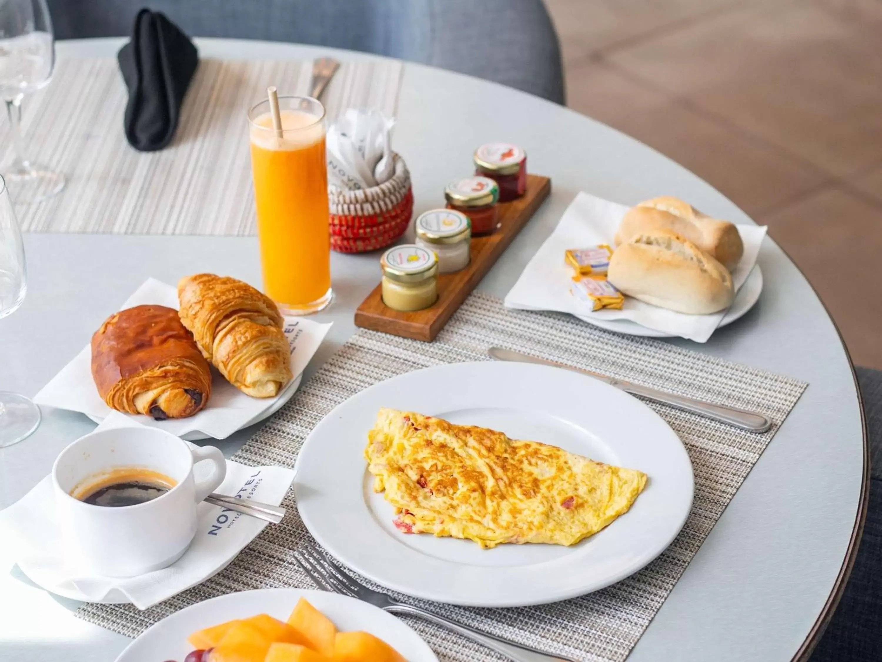 Breakfast in Novotel Dakar