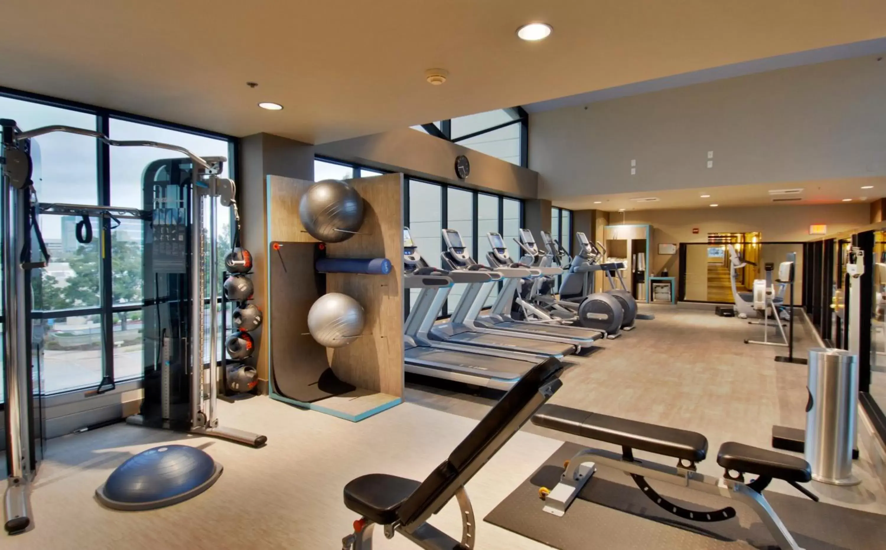 Fitness centre/facilities, Fitness Center/Facilities in Crowne Plaza Hotel Foster City-San Mateo, an IHG Hotel