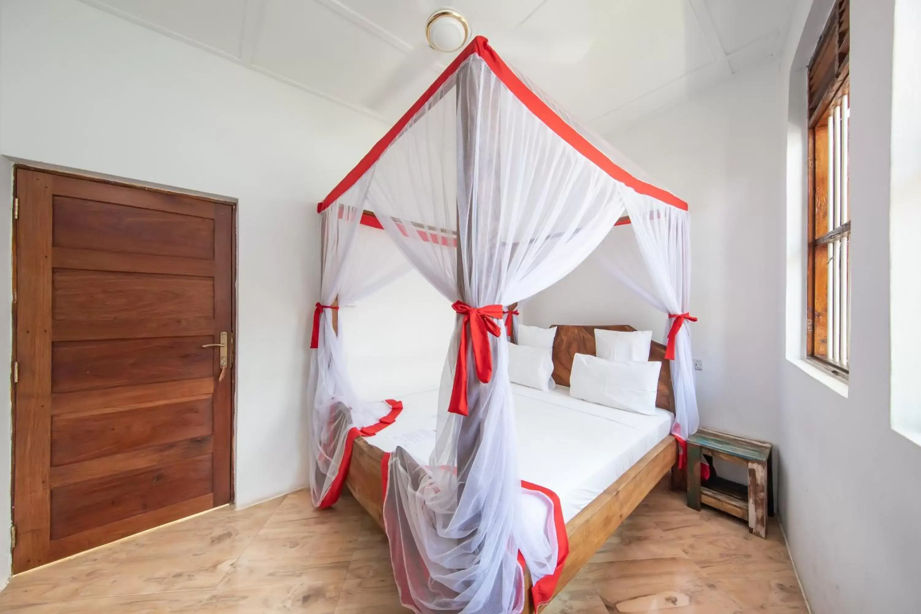 Standard Double Room in Shoki Shoki Hotel Stone Town Standard Double Room in Shoki Shoki Hotel Stone Town