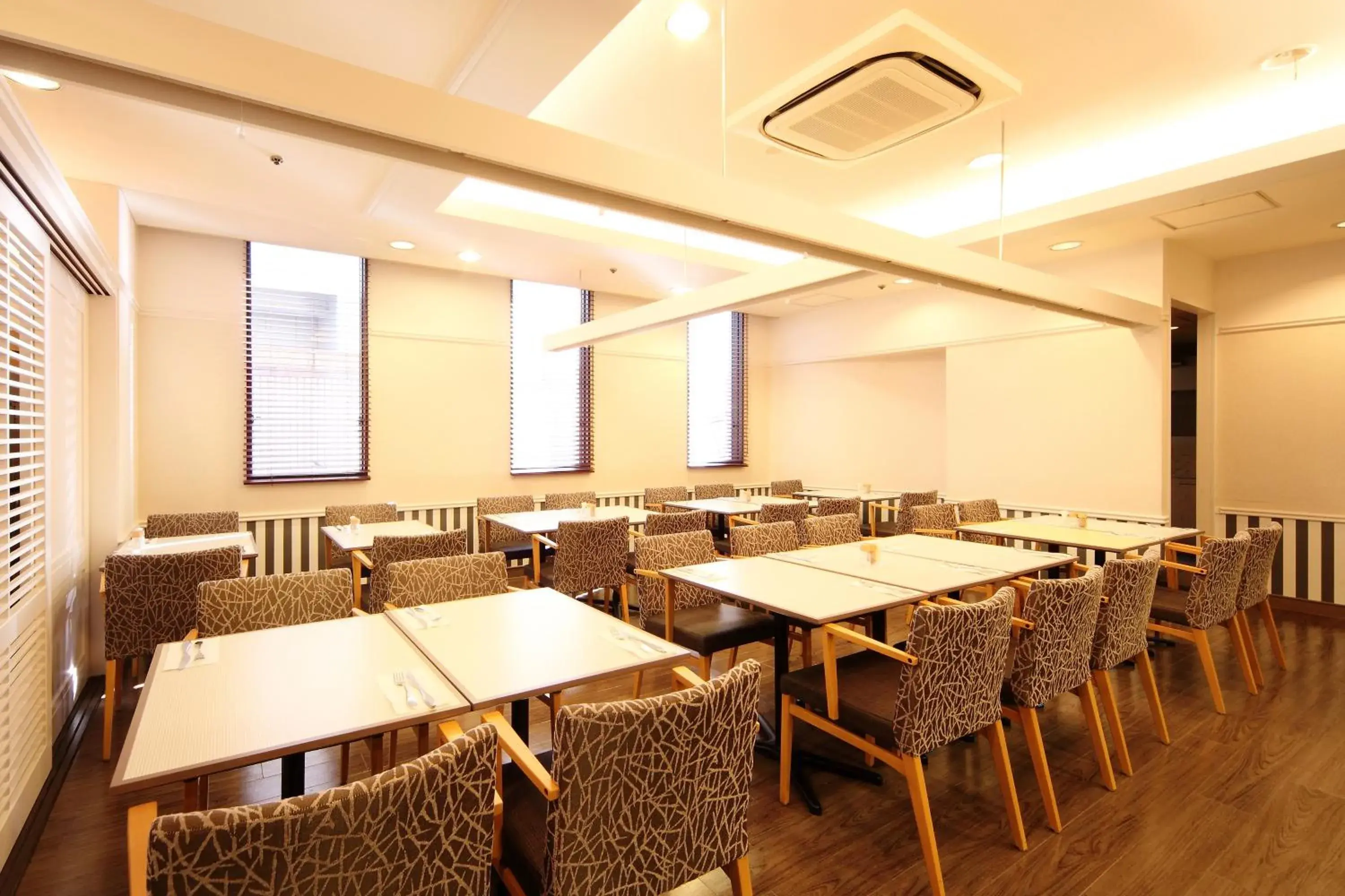 Restaurant/places to eat, Business Area/Conference Room in Takamatsu Tokyu Rei Hotel
