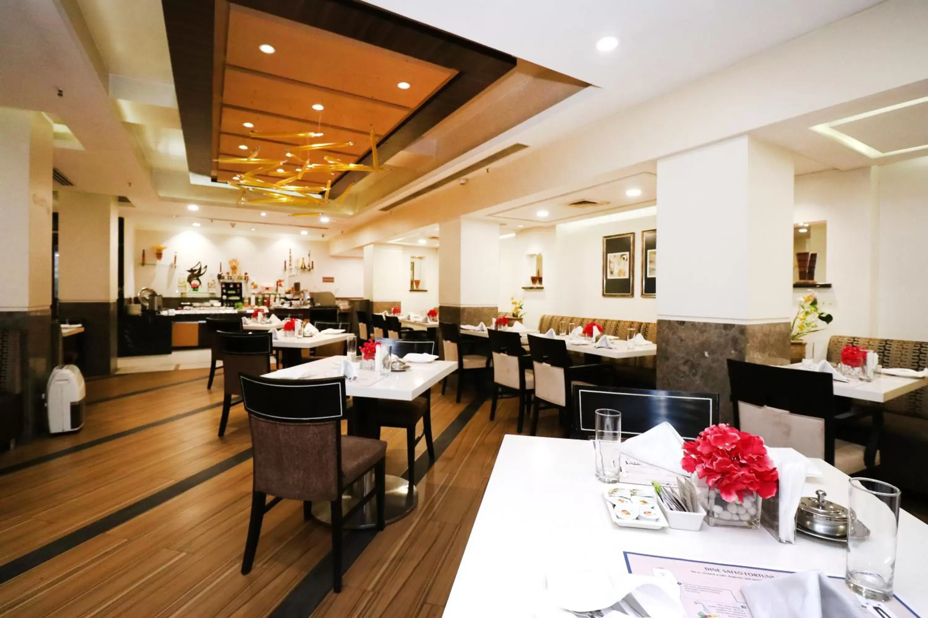 Restaurant/Places to Eat in Fortune Park Galaxy, Vapi - Member ITC's Hotel Group