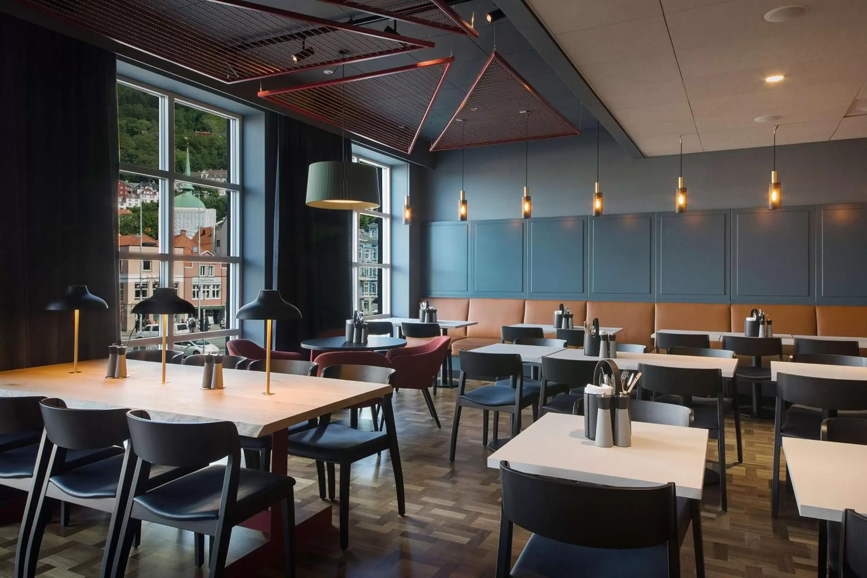 Restaurant/Places to Eat in Scandic Torget Bergen