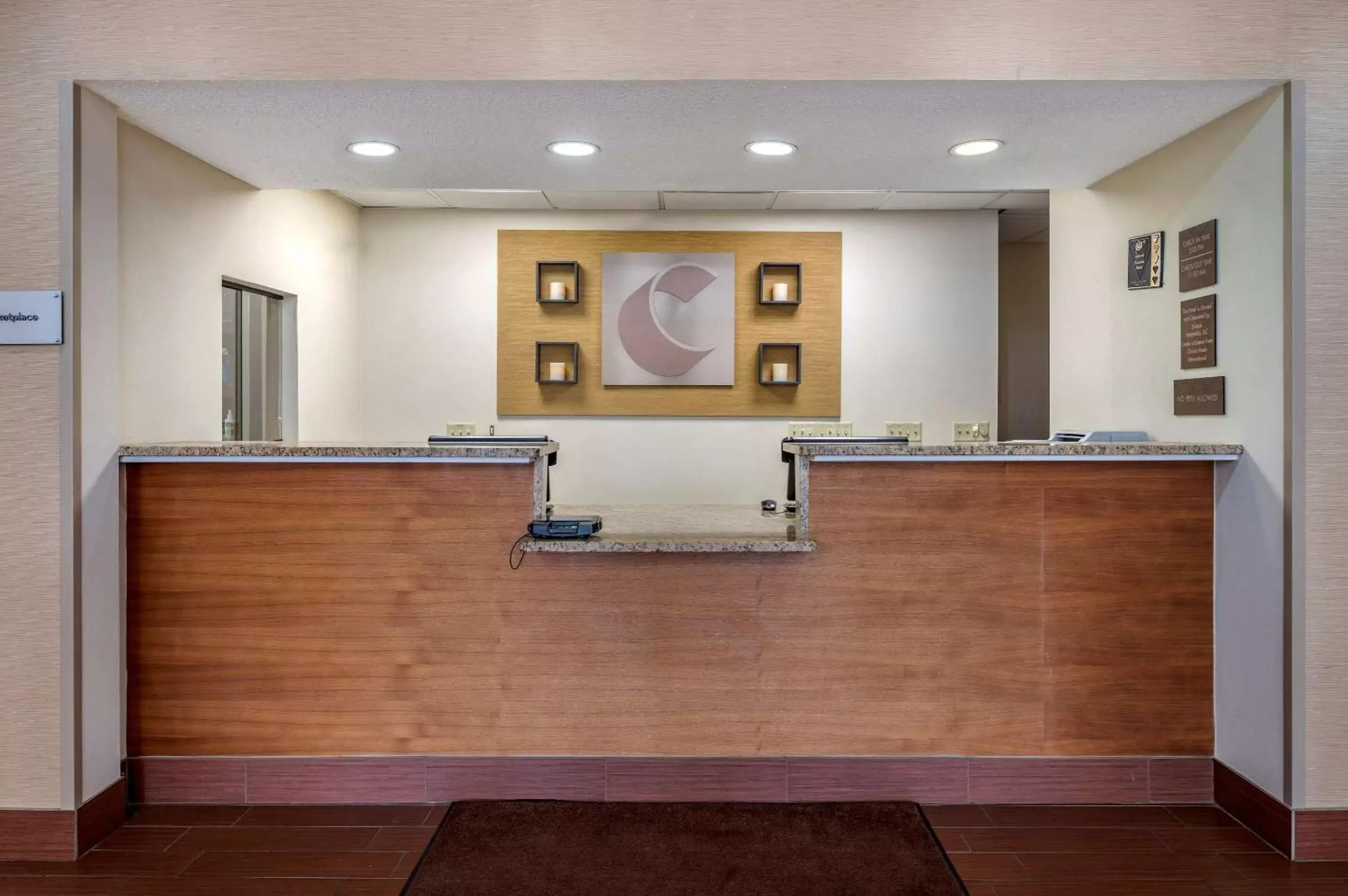 Lobby or reception, Lobby/Reception in Comfort Suites North Elkhart