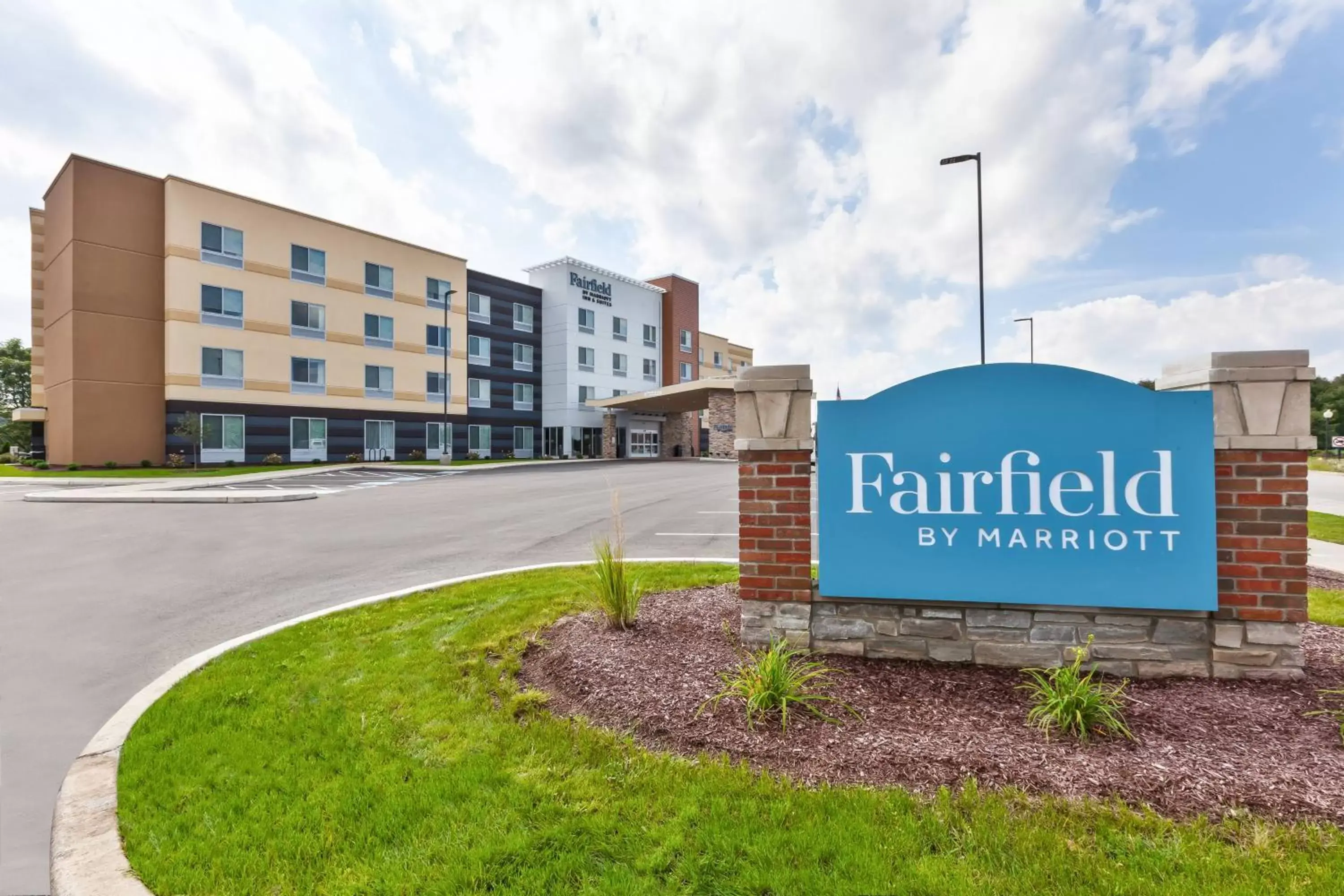 Property Building in Fairfield Inn & Suites by Marriott Goshen