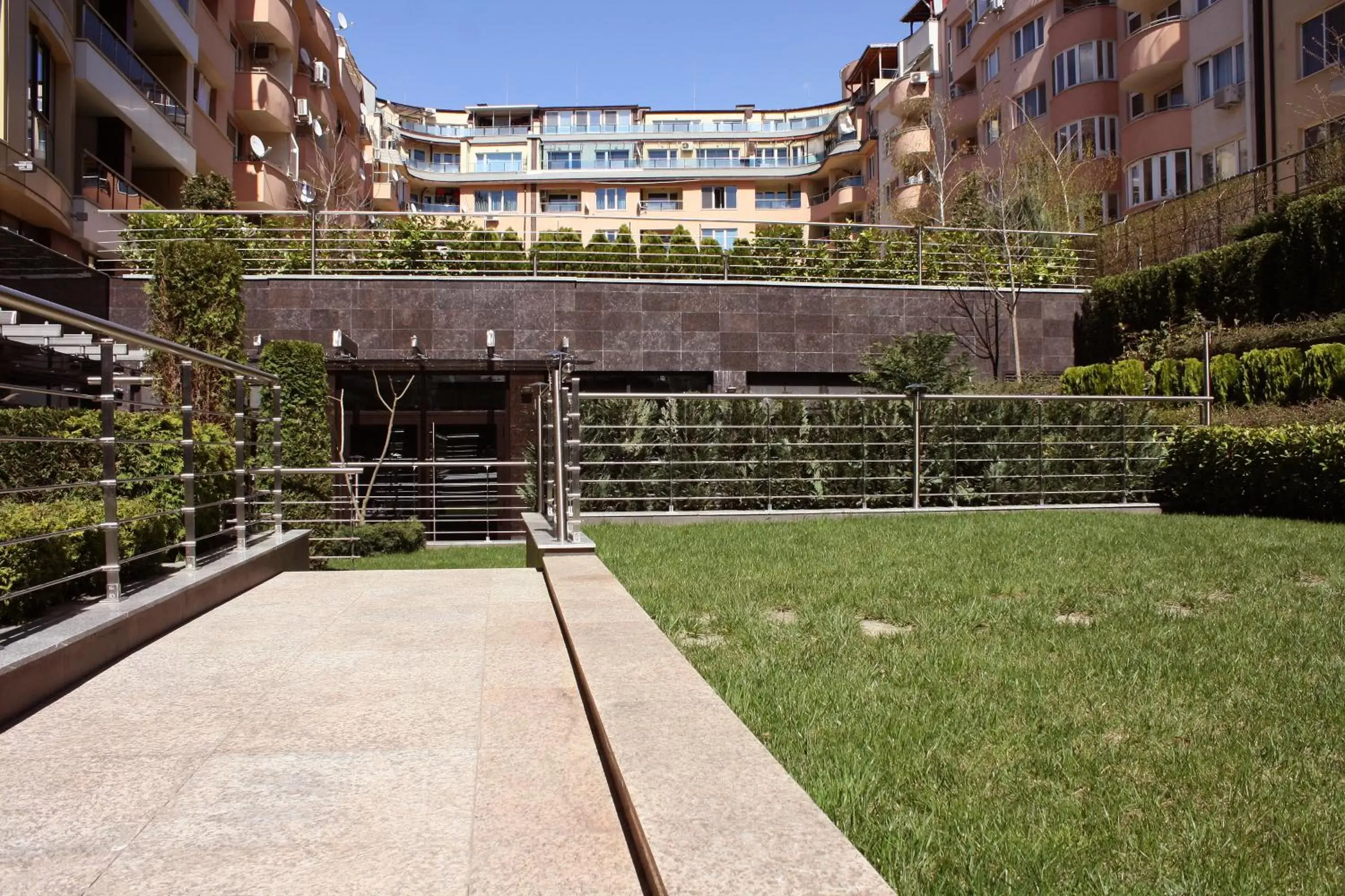 Garden, Property Building in Olives City Hotel - Free Parking