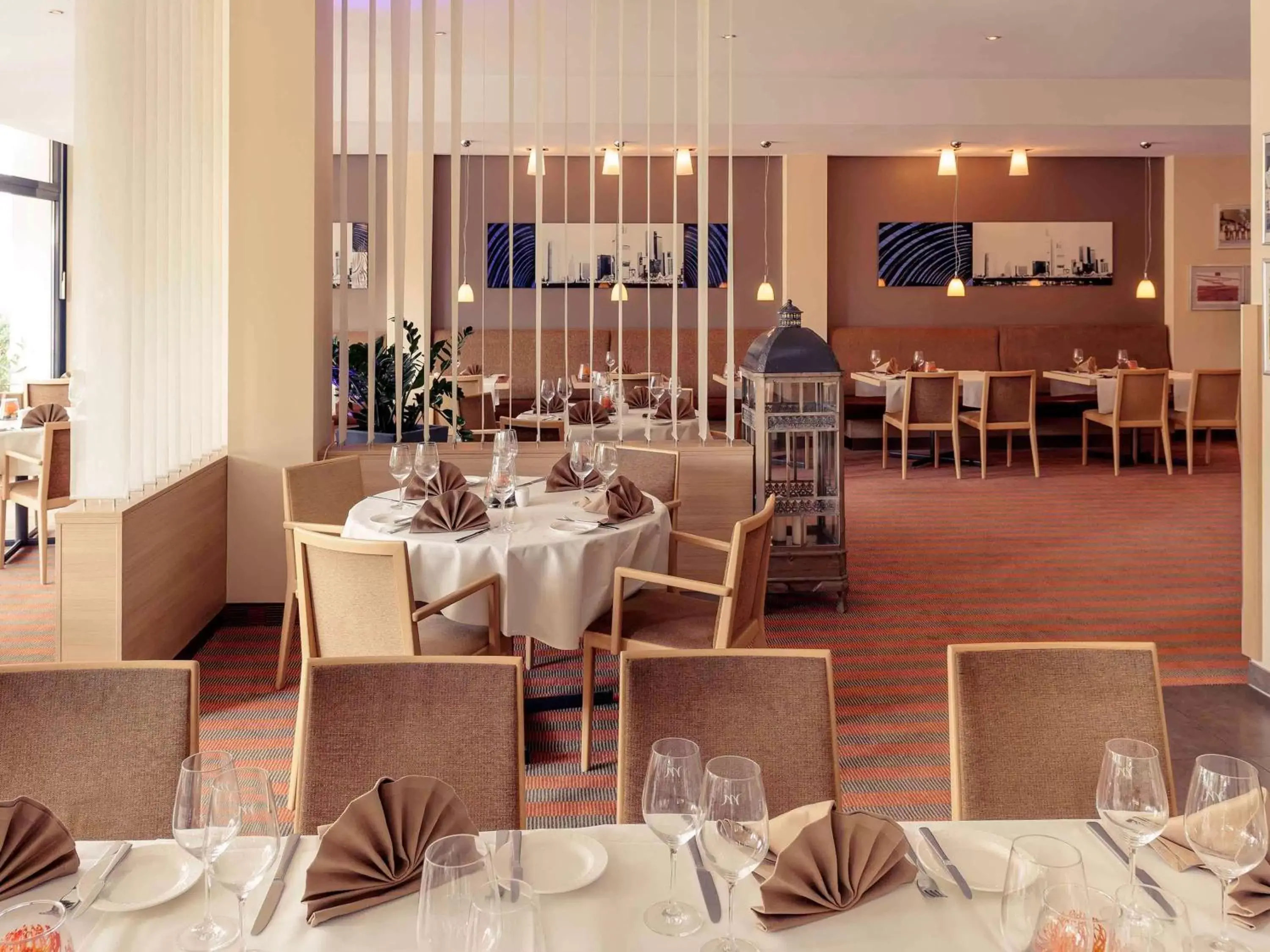 Restaurant/Places to Eat in Mercure Hotel Frankfurt Eschborn Ost