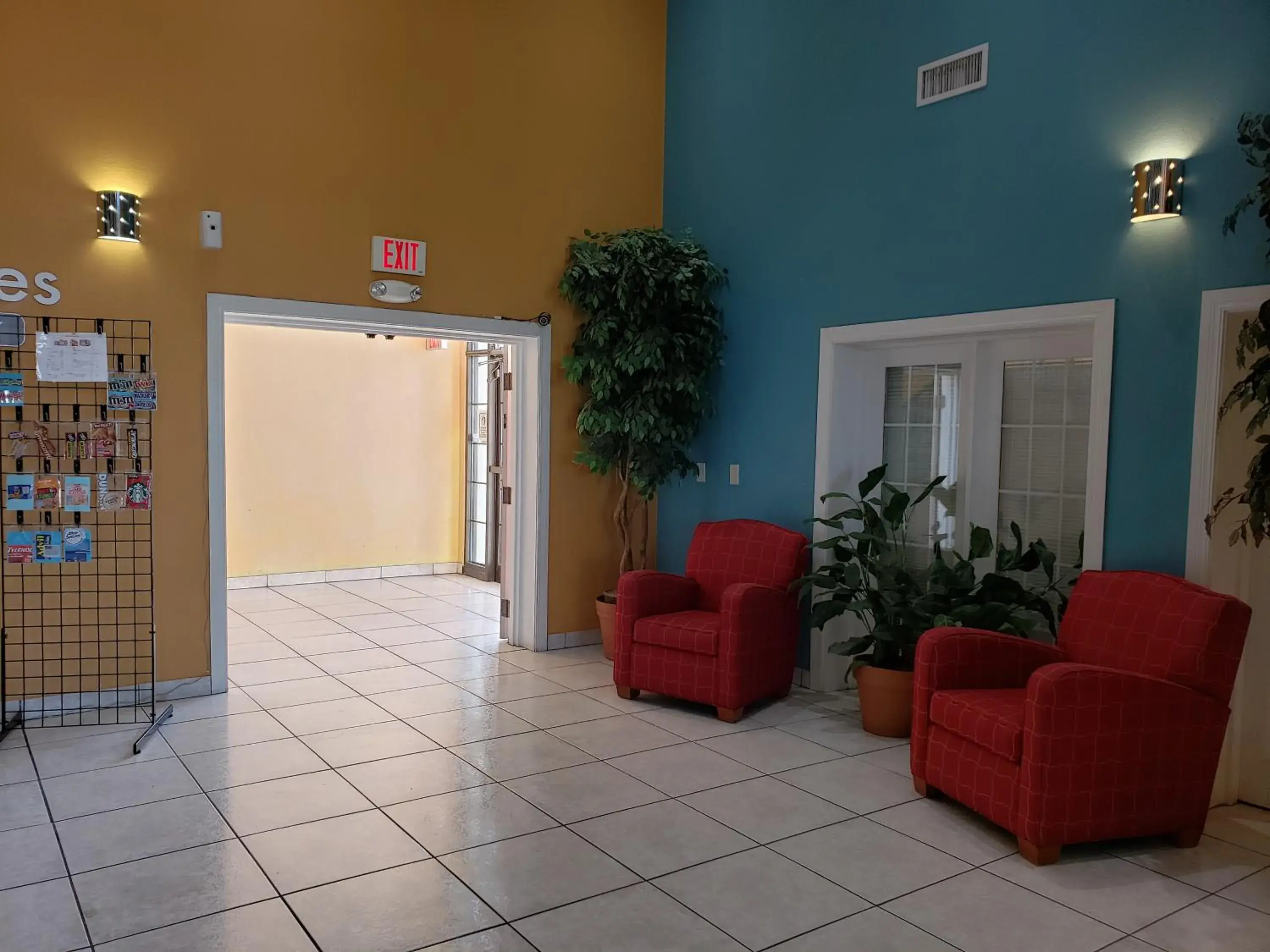 Property building, Lobby/Reception in Extend-A-Suites - Amarillo West