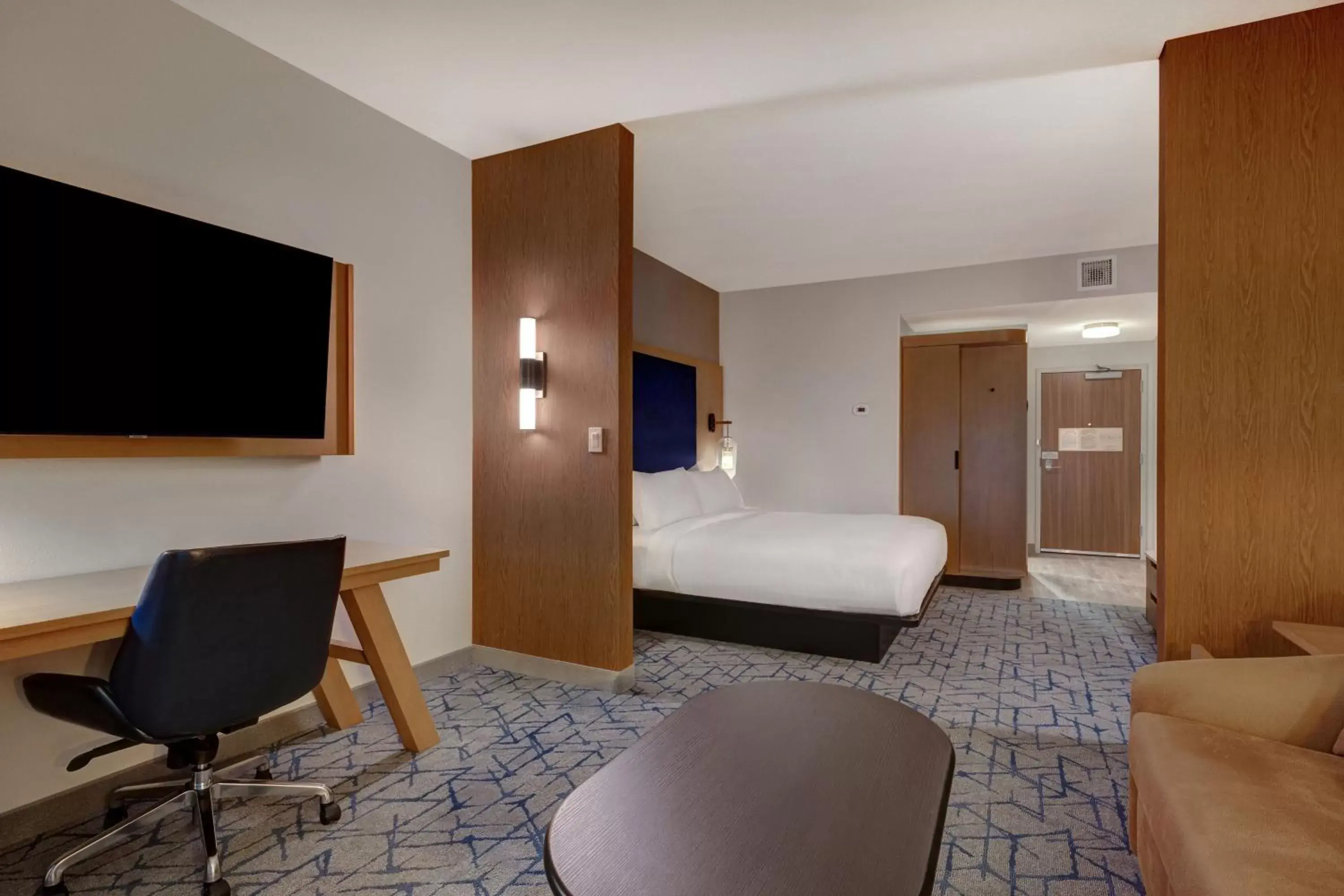 Bedroom, Bed in Fairfield by Marriott Inn & Suites Minneapolis Downtown