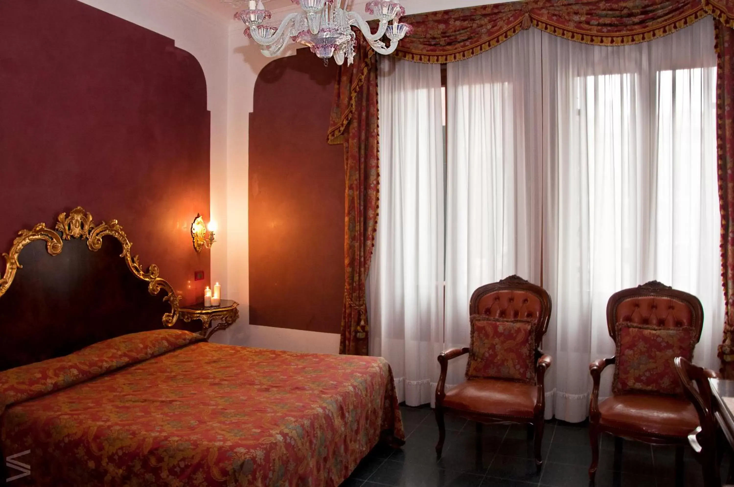 Photo of the whole room in Residenza d'Epoca San Cassiano