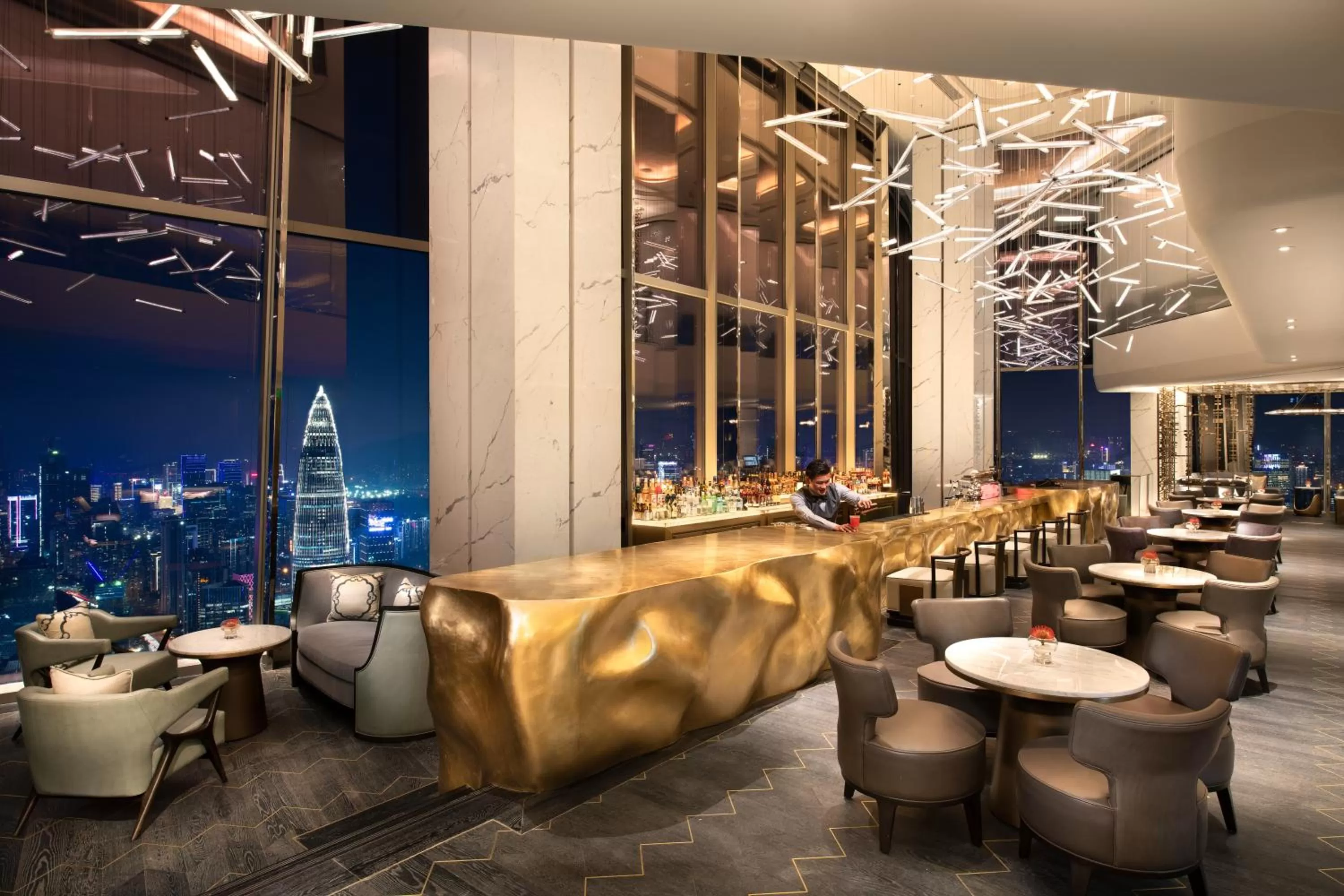 Lounge or bar in Raffles Shenzhen, Situated in the heart of One Shenzhen Bay, Book Now to Enjoy Free Minibar and Happy Hour Privileges at Long Bar on 71F