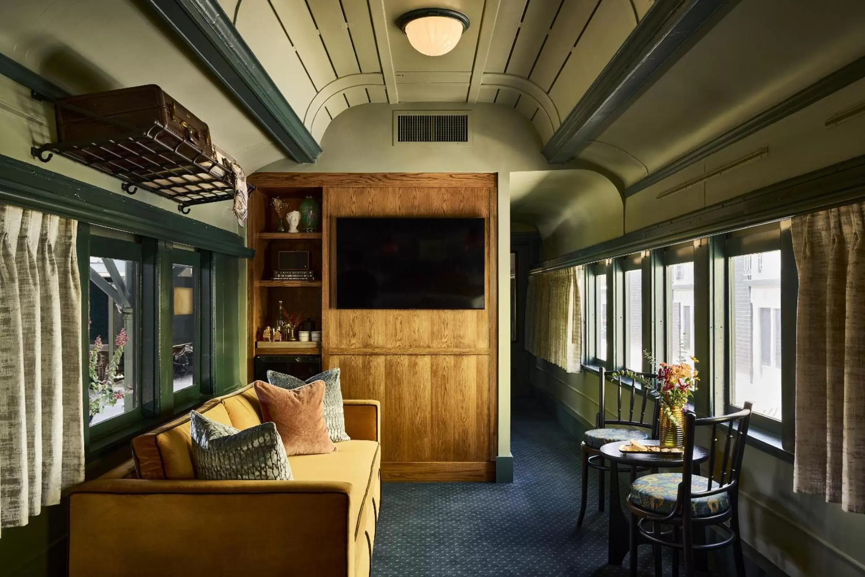 TV and multimedia, Lounge/Bar in Chattanooga Choo Choo