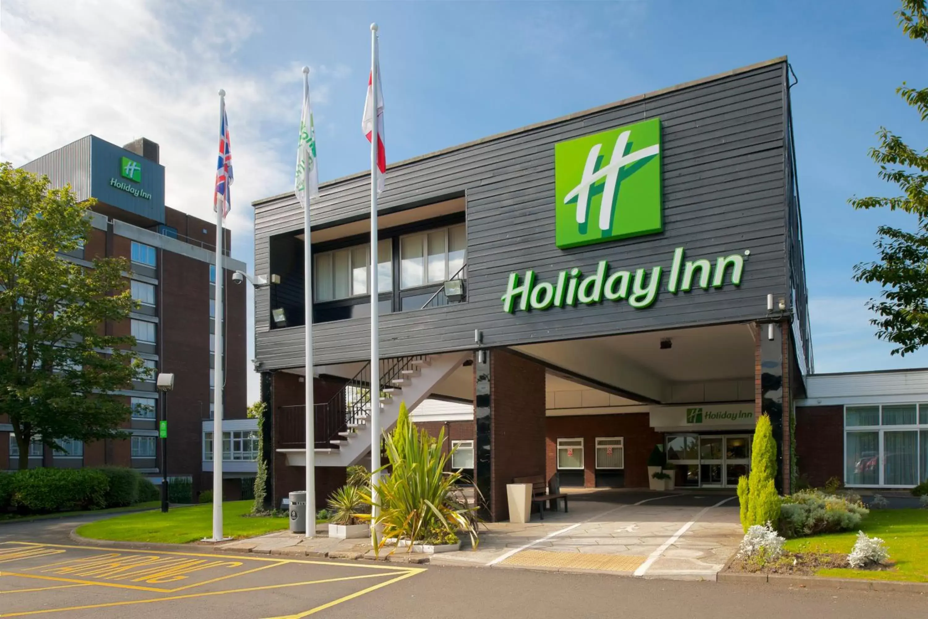 Property building in Holiday Inn Washington, an IHG Hotel