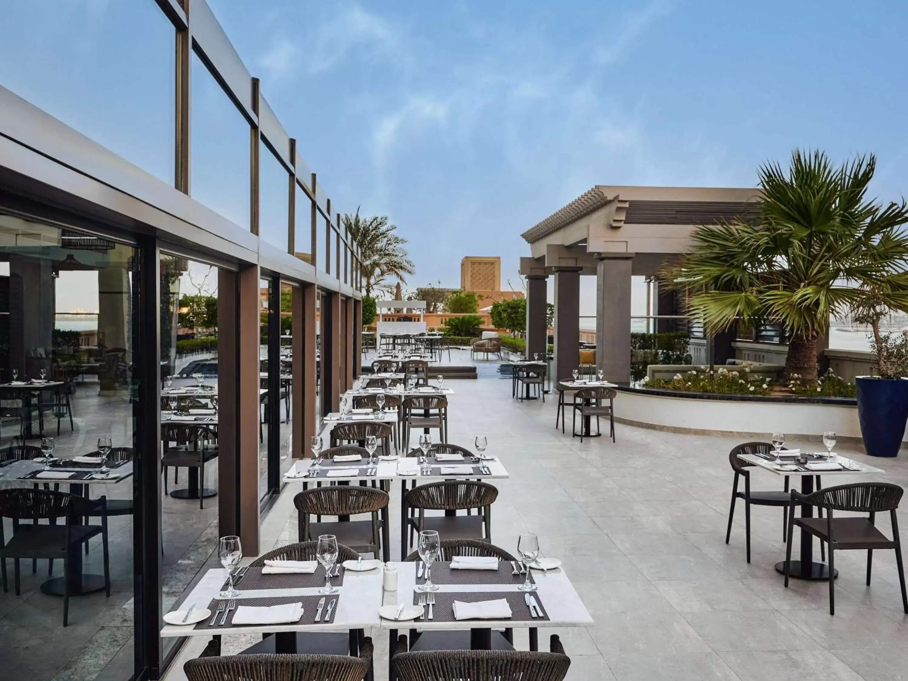 Property building, Restaurant/Places to Eat in Sofitel Dubai Jumeirah Beach