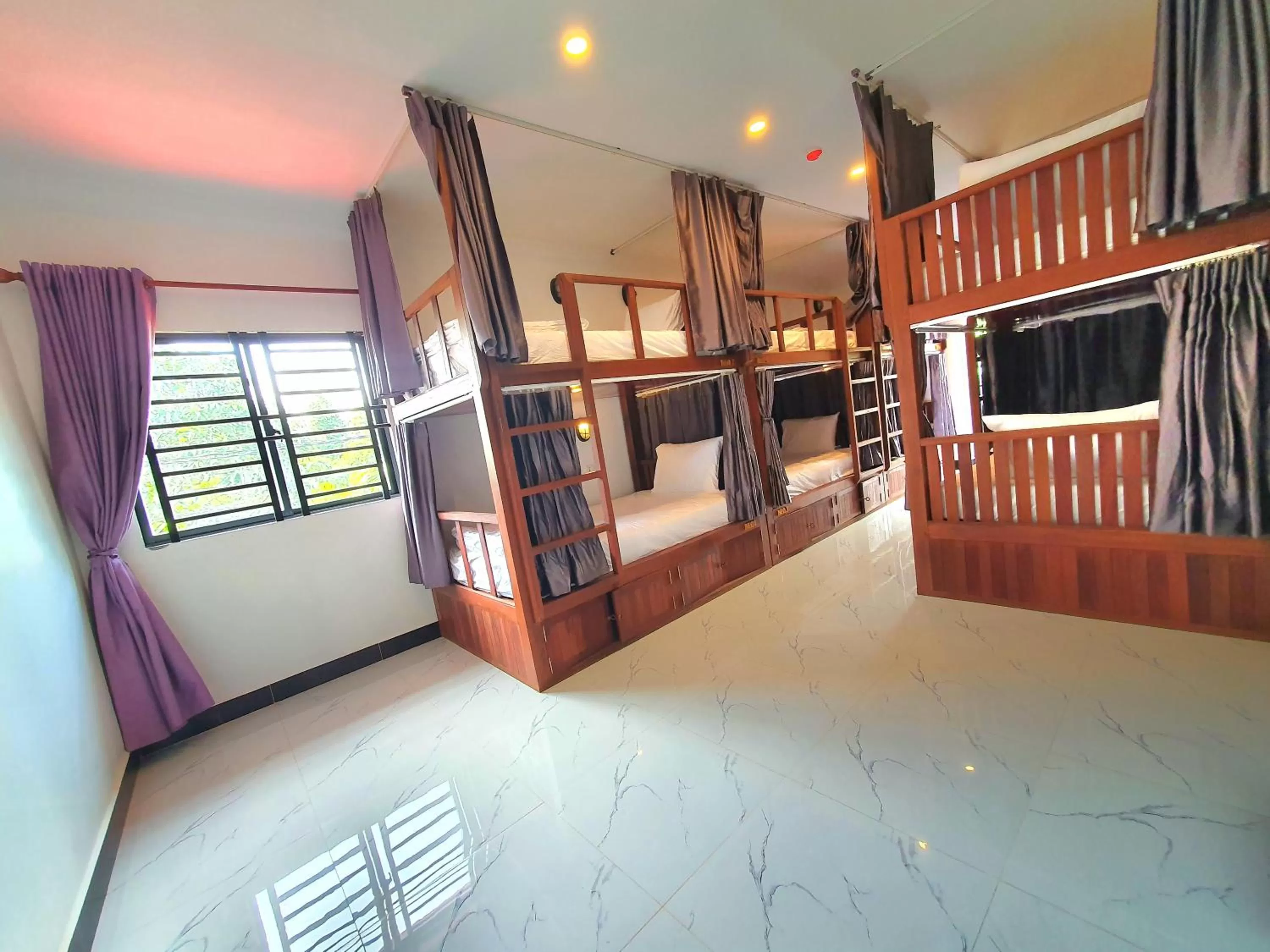 Bunk Bed in Long Night Siem Reap Hotel