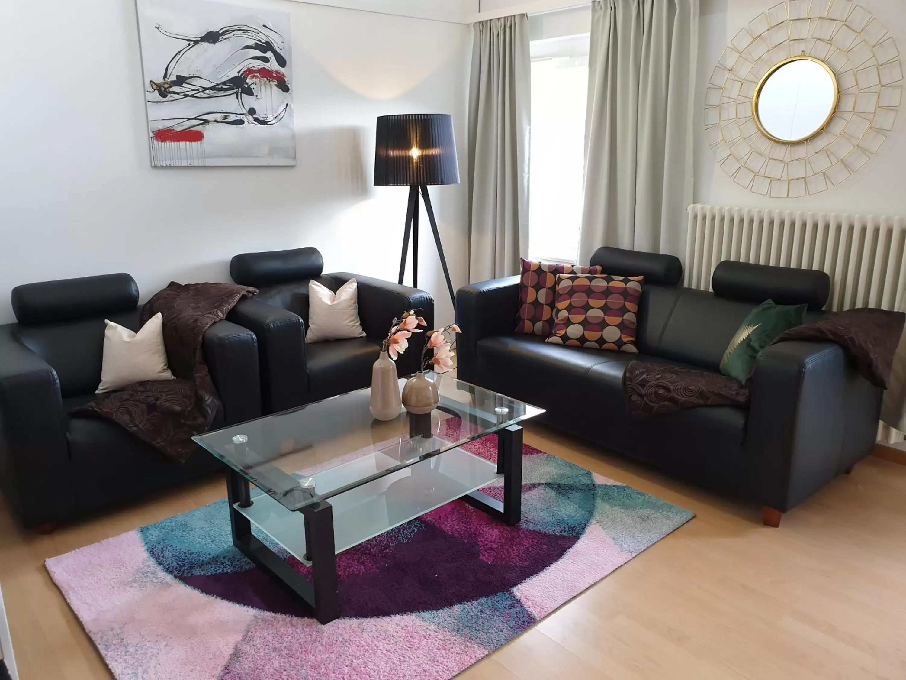Living room, Seating Area in Hotel Bären Sigriswil