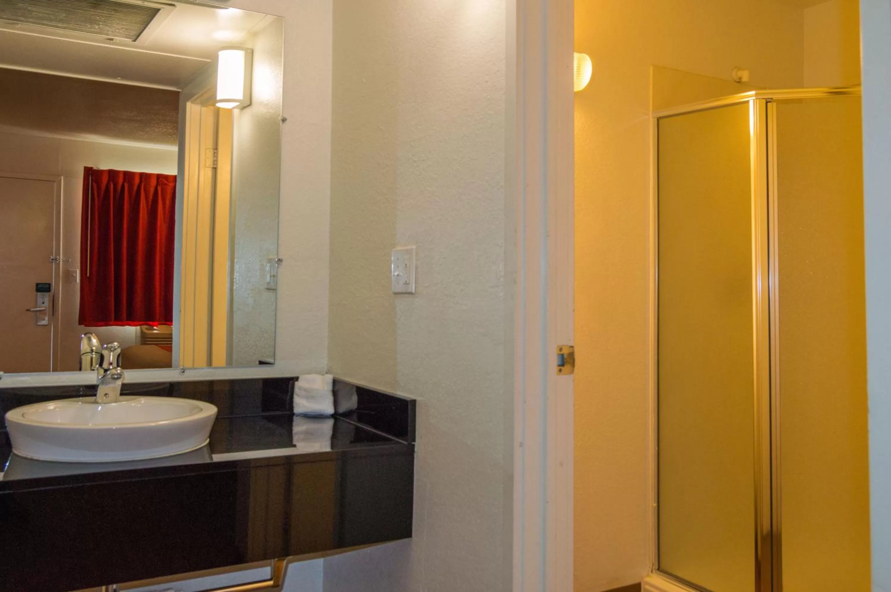 Bathroom in Motel 6-Ardmore, OK