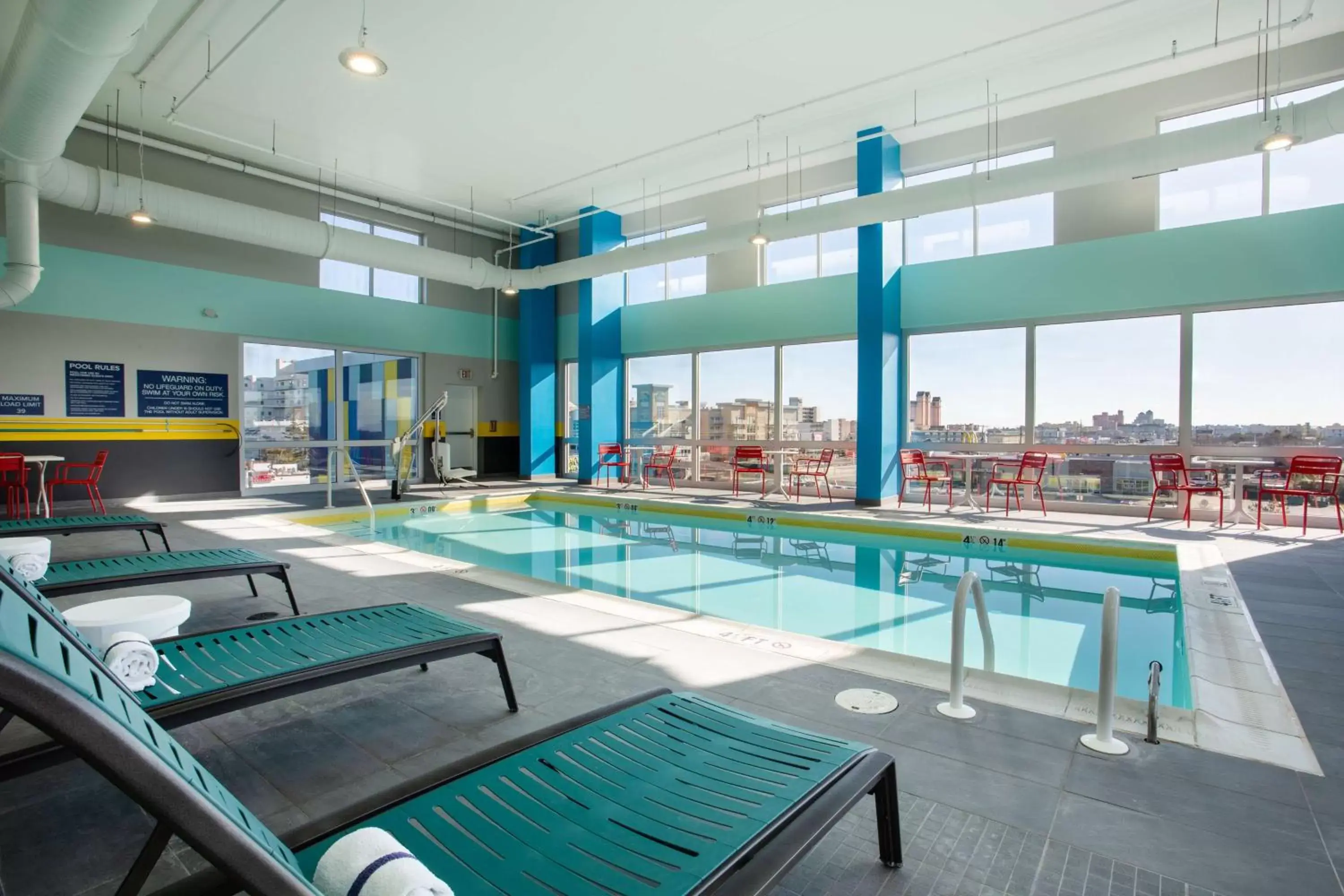 Pool view, Swimming Pool in Tru By Hilton Ocean City Bayside, Md