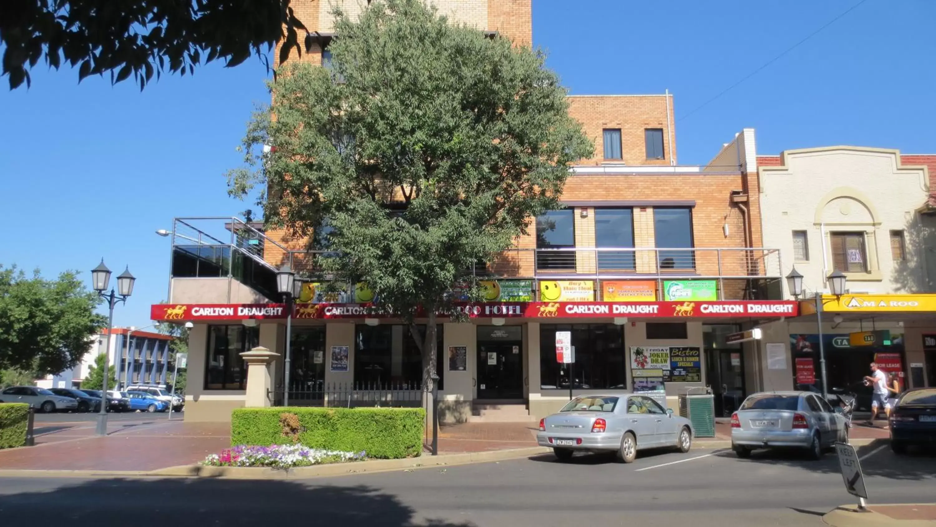 Facade/entrance in Amaroo Hotel Dubbo