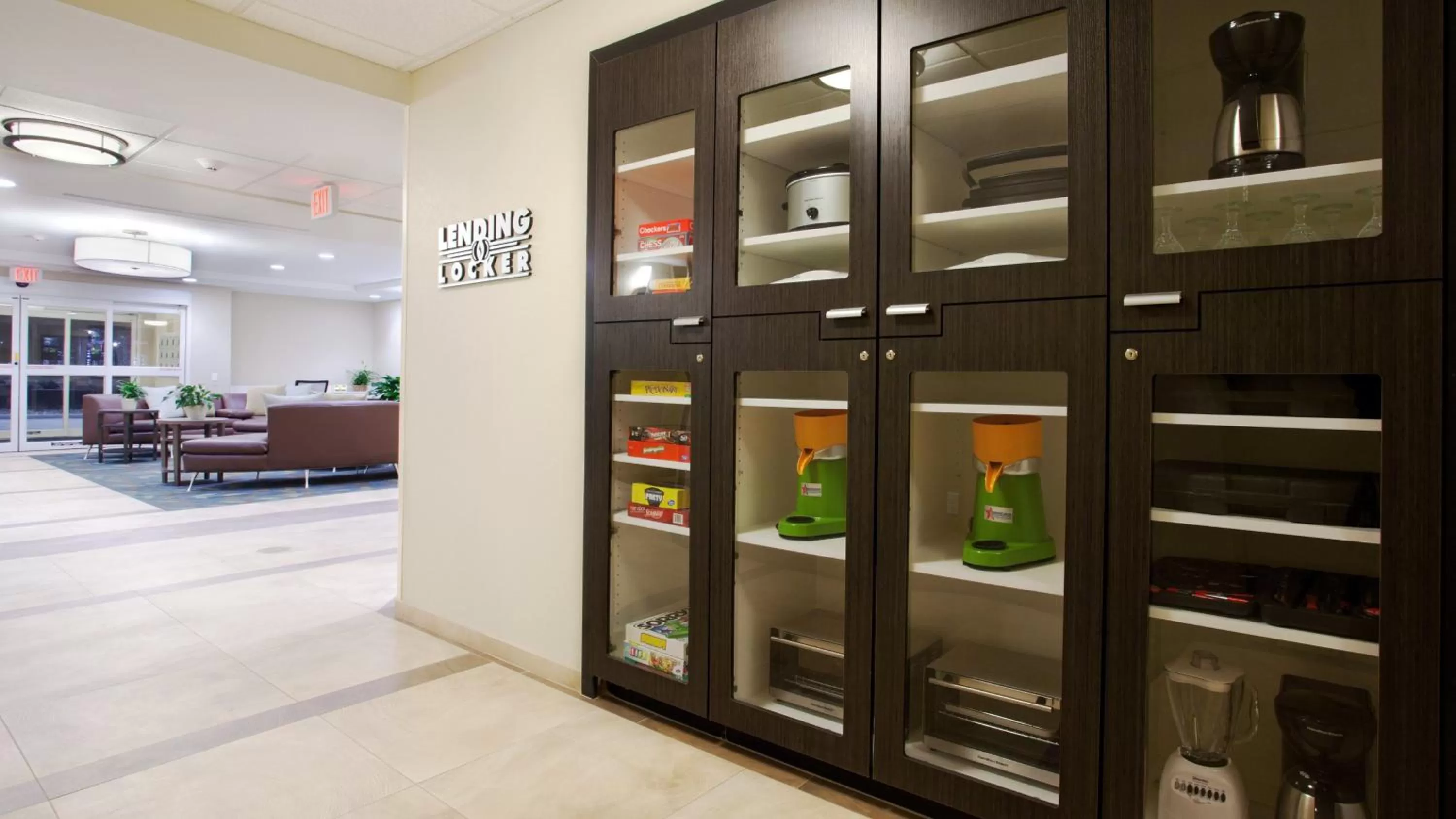 Decorative detail in Candlewood Suites Carrollton by IHG