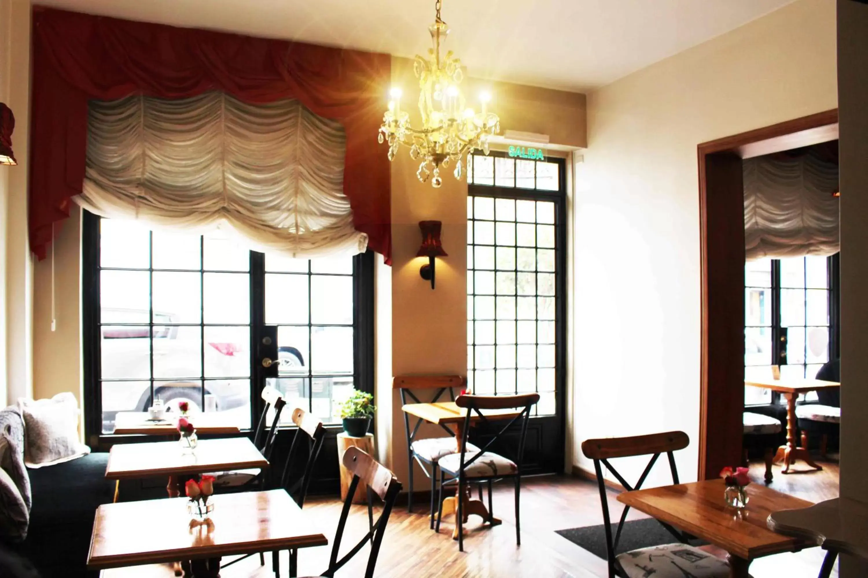 Dining area, Restaurant/Places to Eat in Casa Joaquin Boutique Hotel