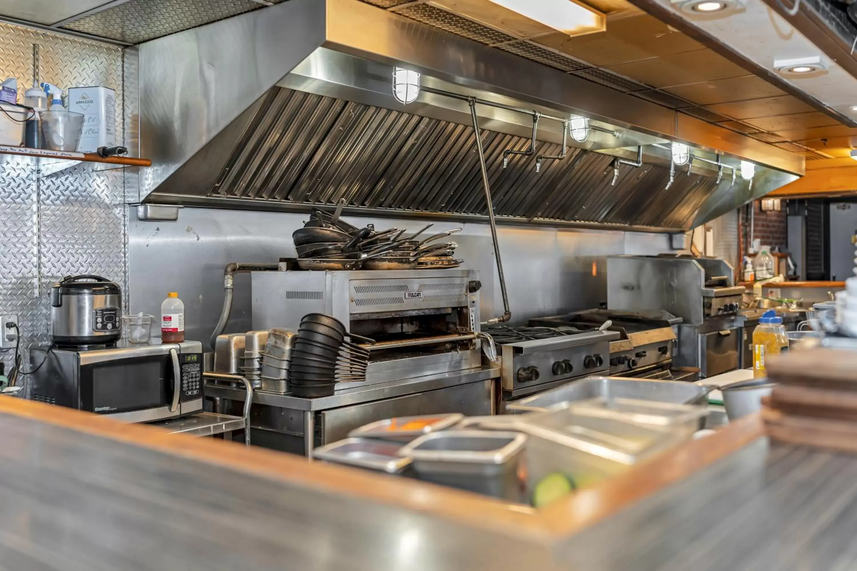 Restaurant/places to eat in The Bedford Regency Hotel Restaurant/places to eat in The Bedford Regency Hotel