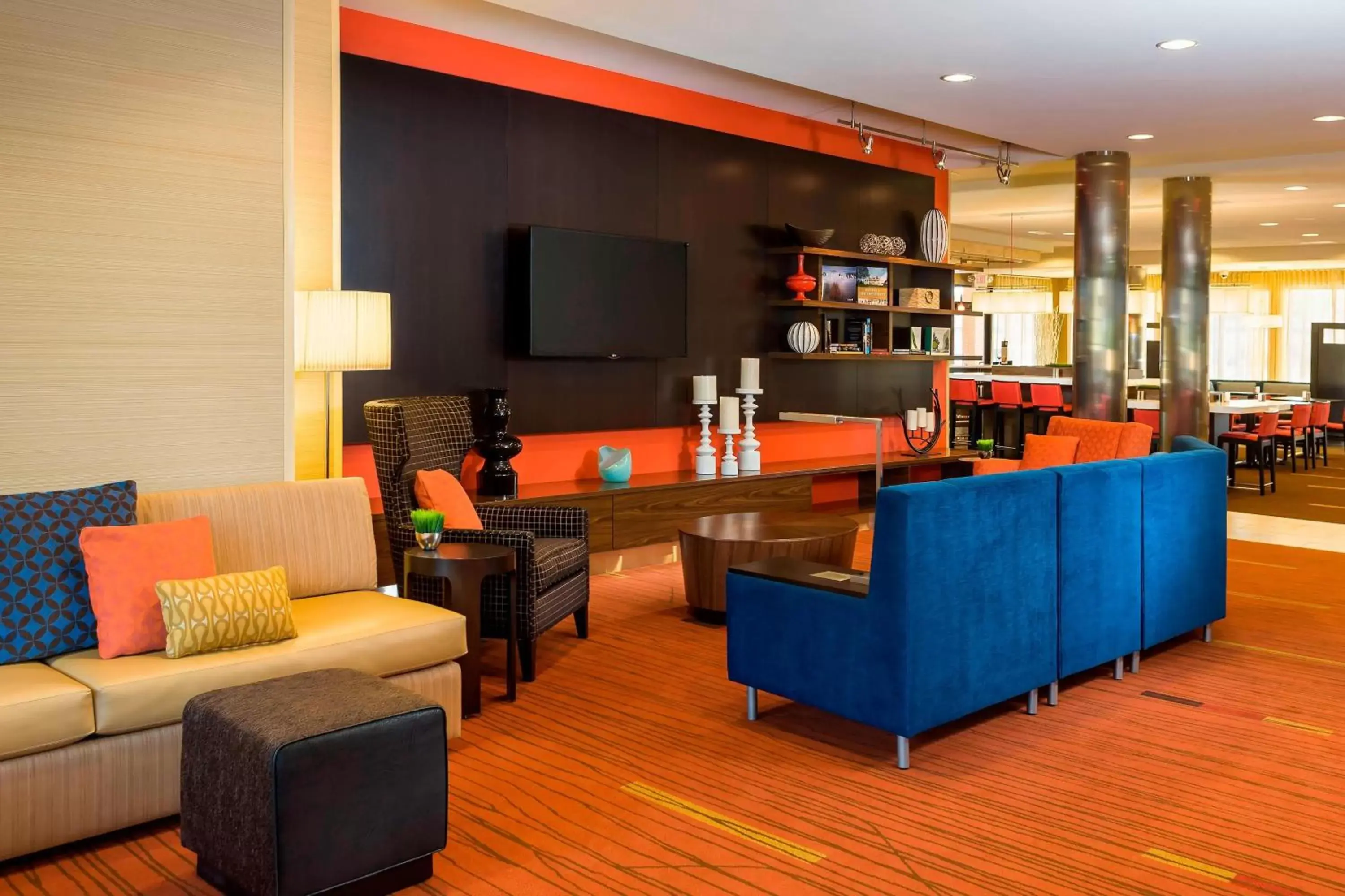 Lounge or bar, Seating Area in Courtyard by Marriott Kalamazoo Portage