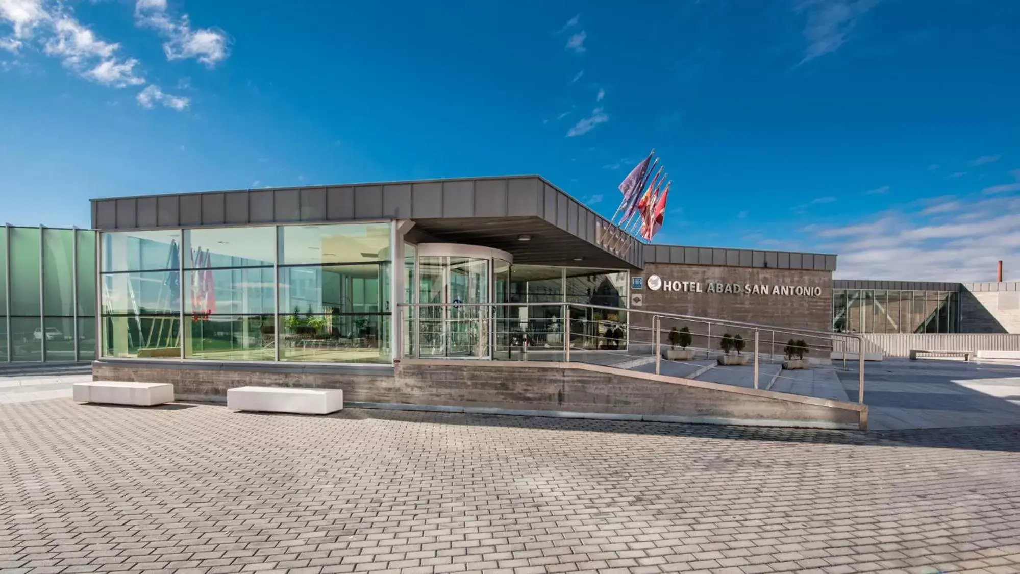Facade/entrance in ARVA Abad San Antonio Facade/entrance in ARVA Abad San Antonio