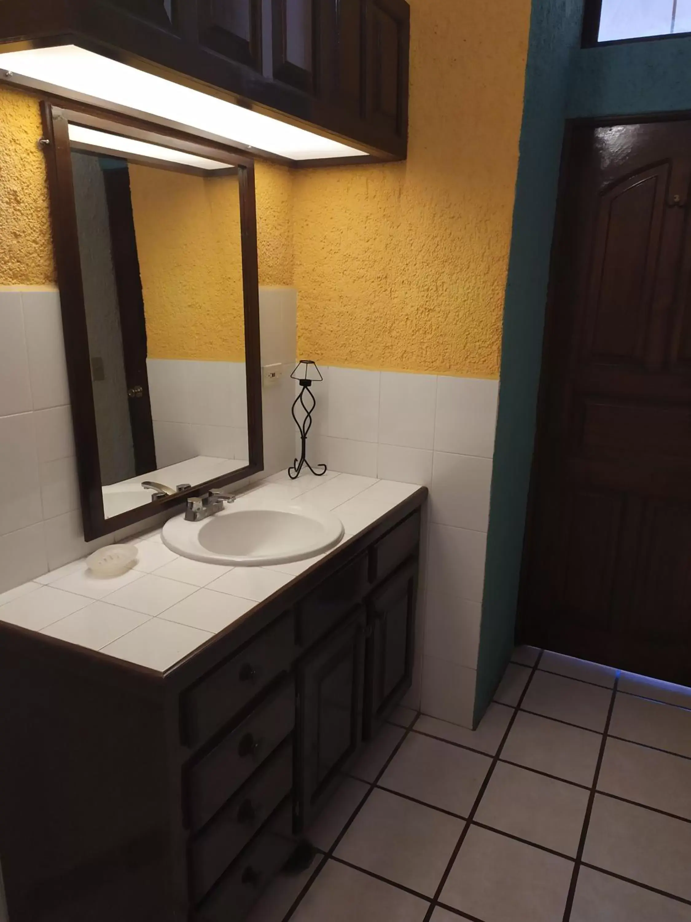 Bathroom in Las Gaviotas Condo-Hotel La Paz BCS