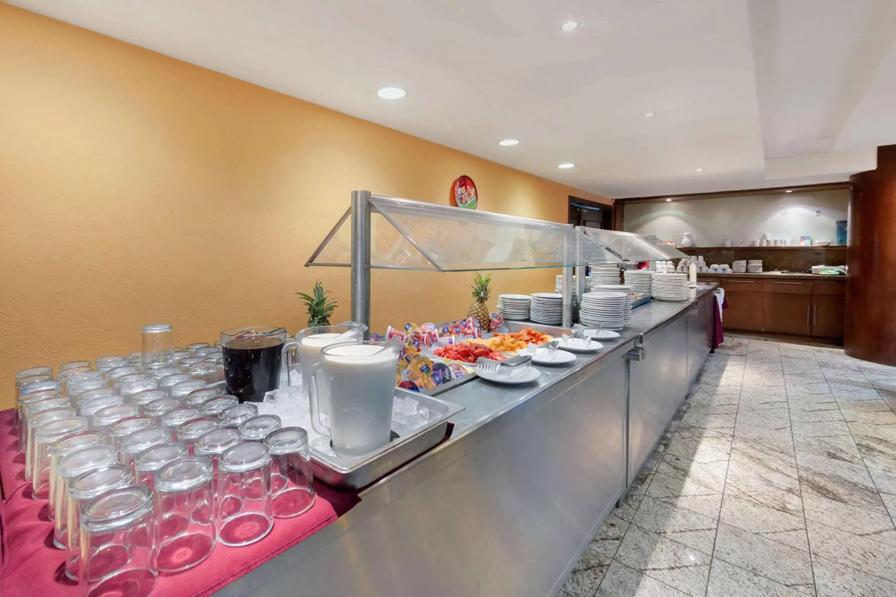 Restaurant/places to eat in Hotel Quality Inn Aguascalientes