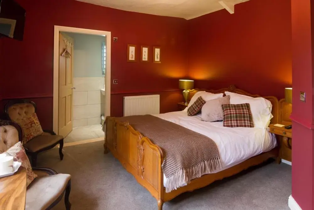 Bed in The Red Pump Inn Bed in The Red Pump Inn
