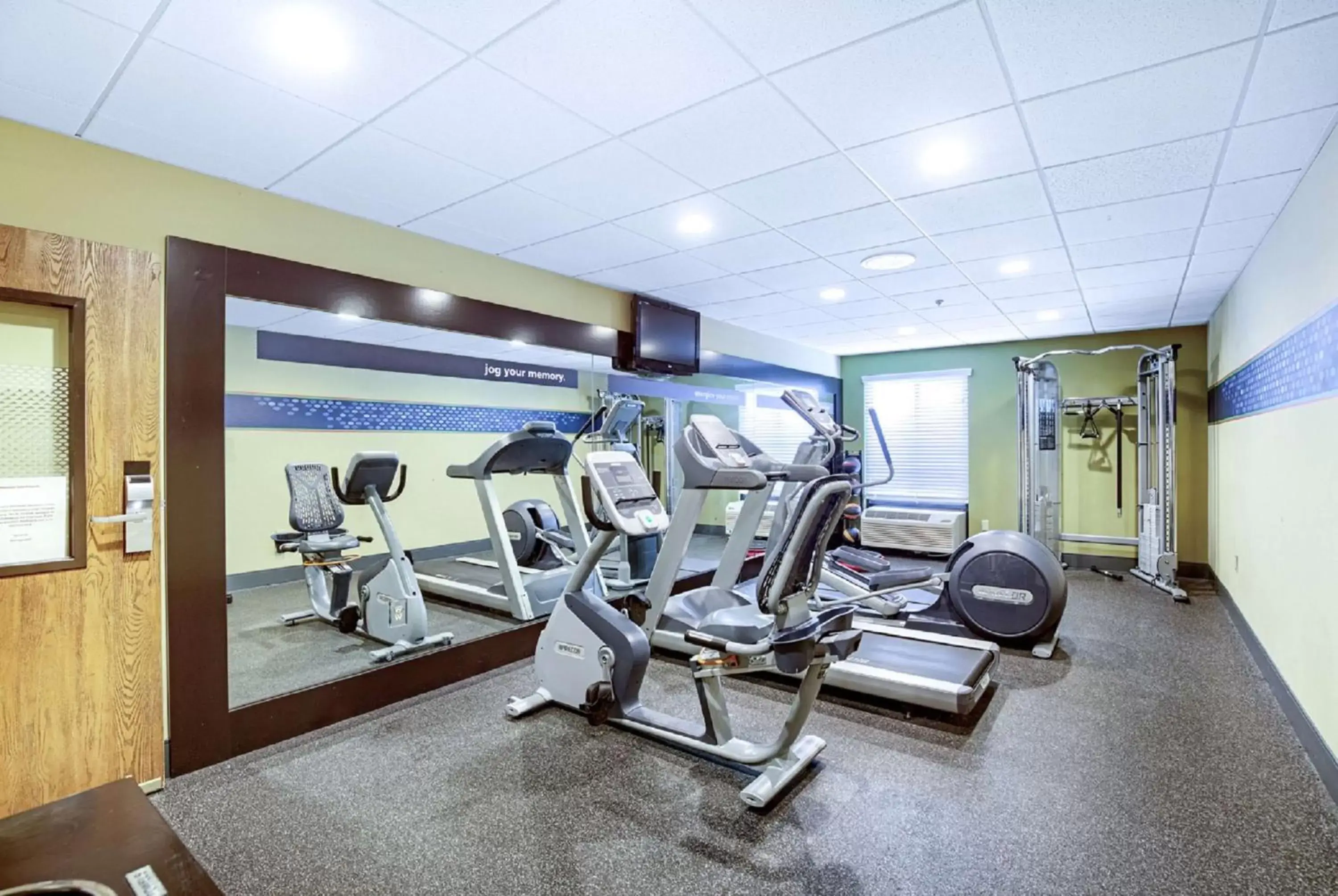 Fitness centre/facilities, Fitness Center/Facilities in Hampton Inn Mobile-I-10/Bellingrath Gardens