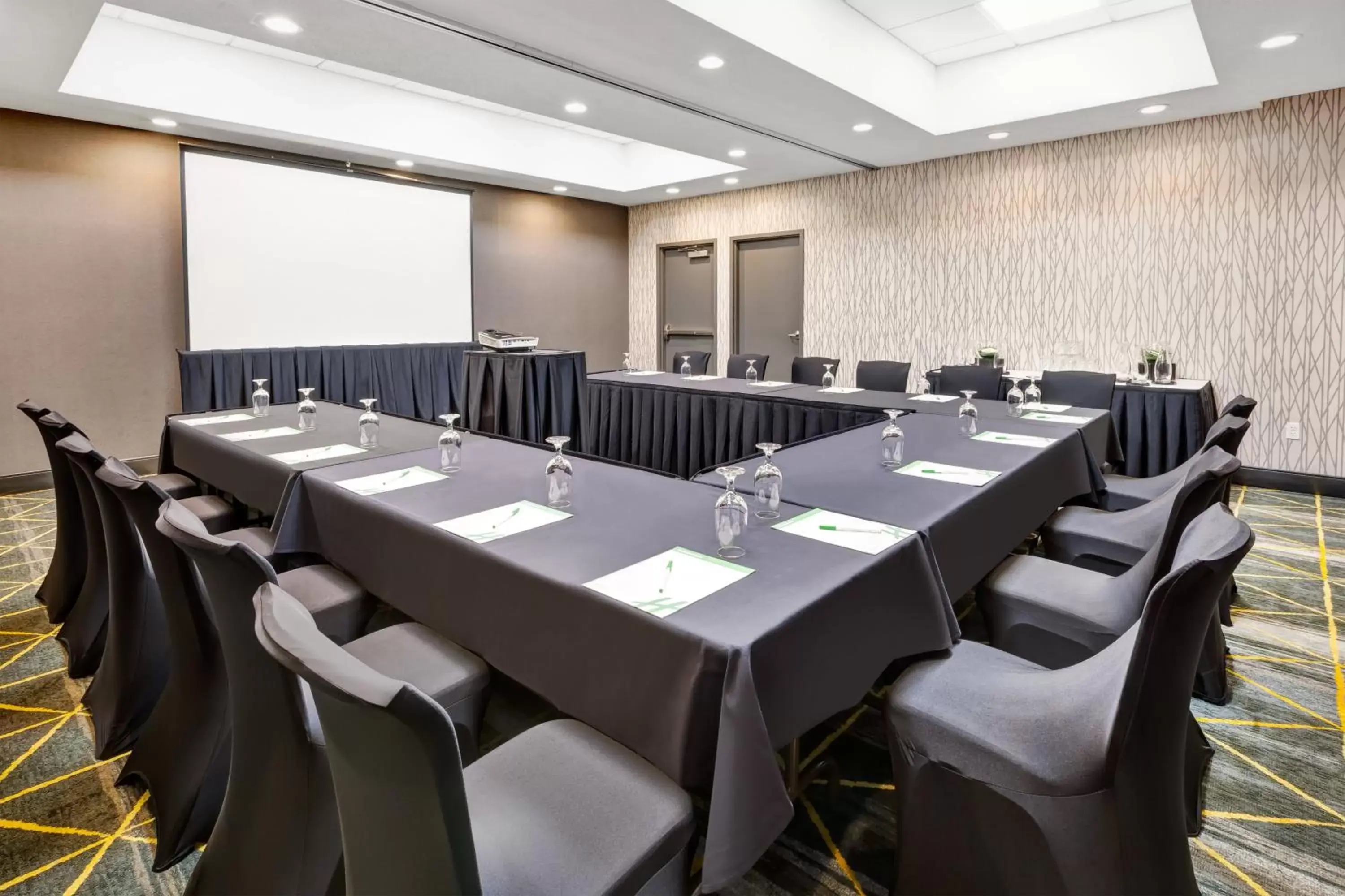 Meeting/conference room in Holiday Inn Grand Rapids Downtown, an IHG Hotel